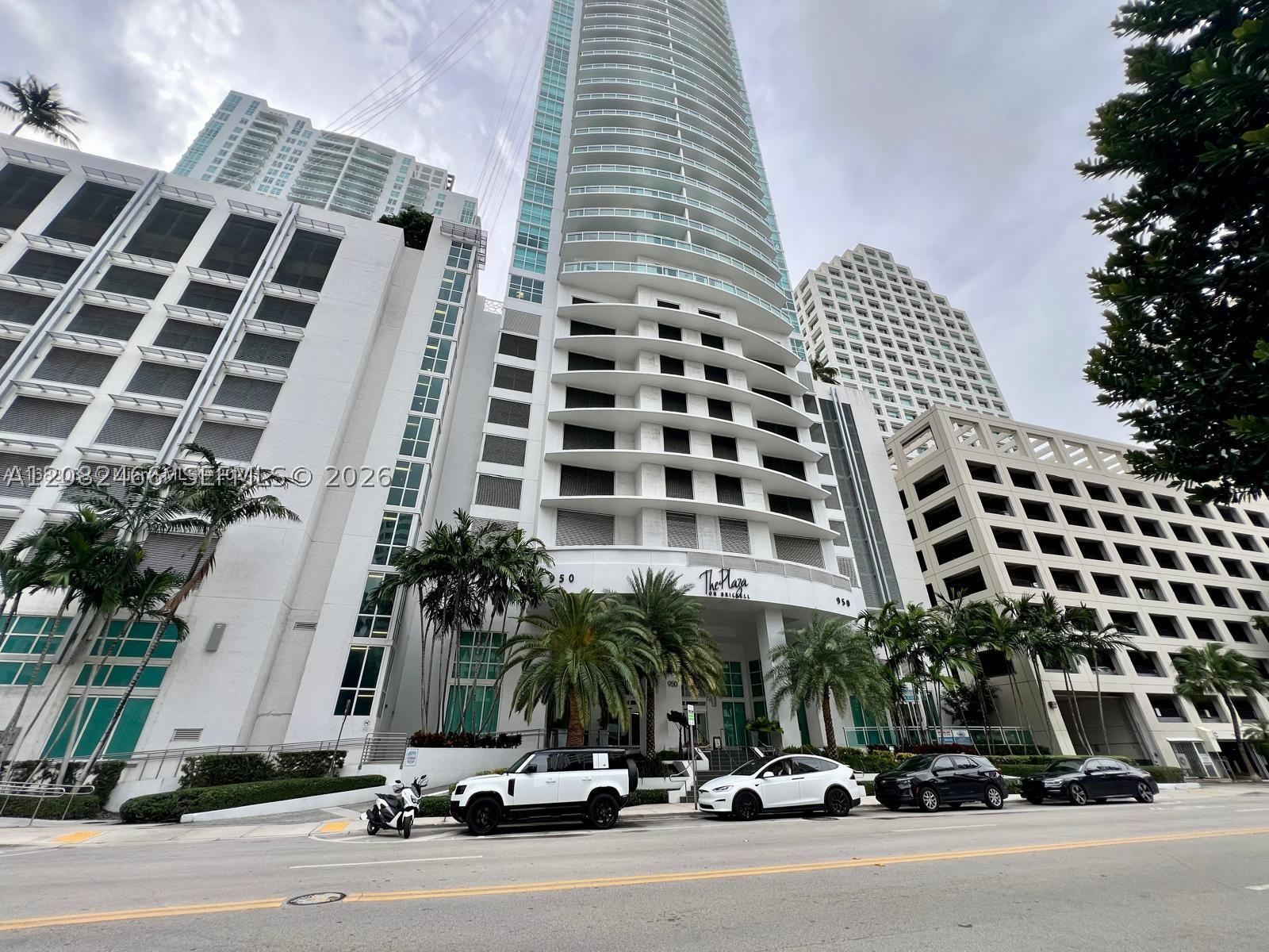 950 S Brickell Bay 1109 Property Photo 5