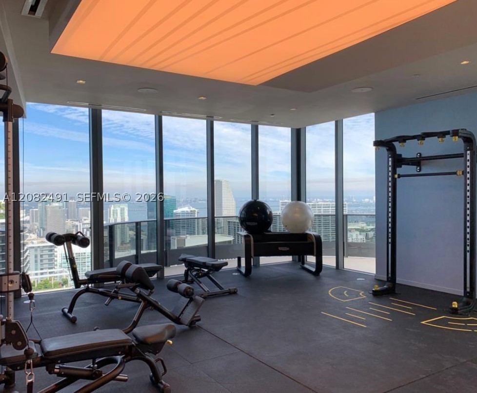 1000 Brickell Plaza 2406 Property Photo 26