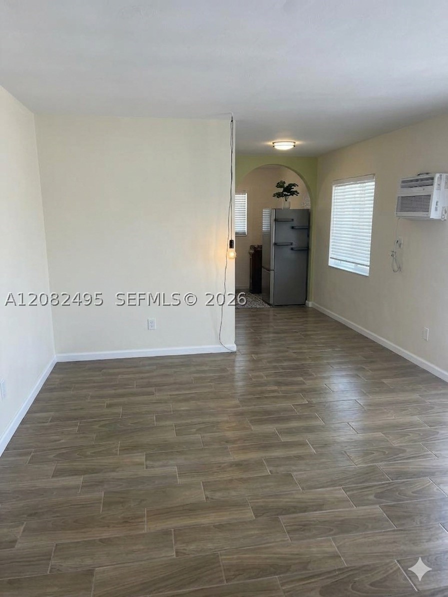 7720 Harding Ave 8 Property Photo 13