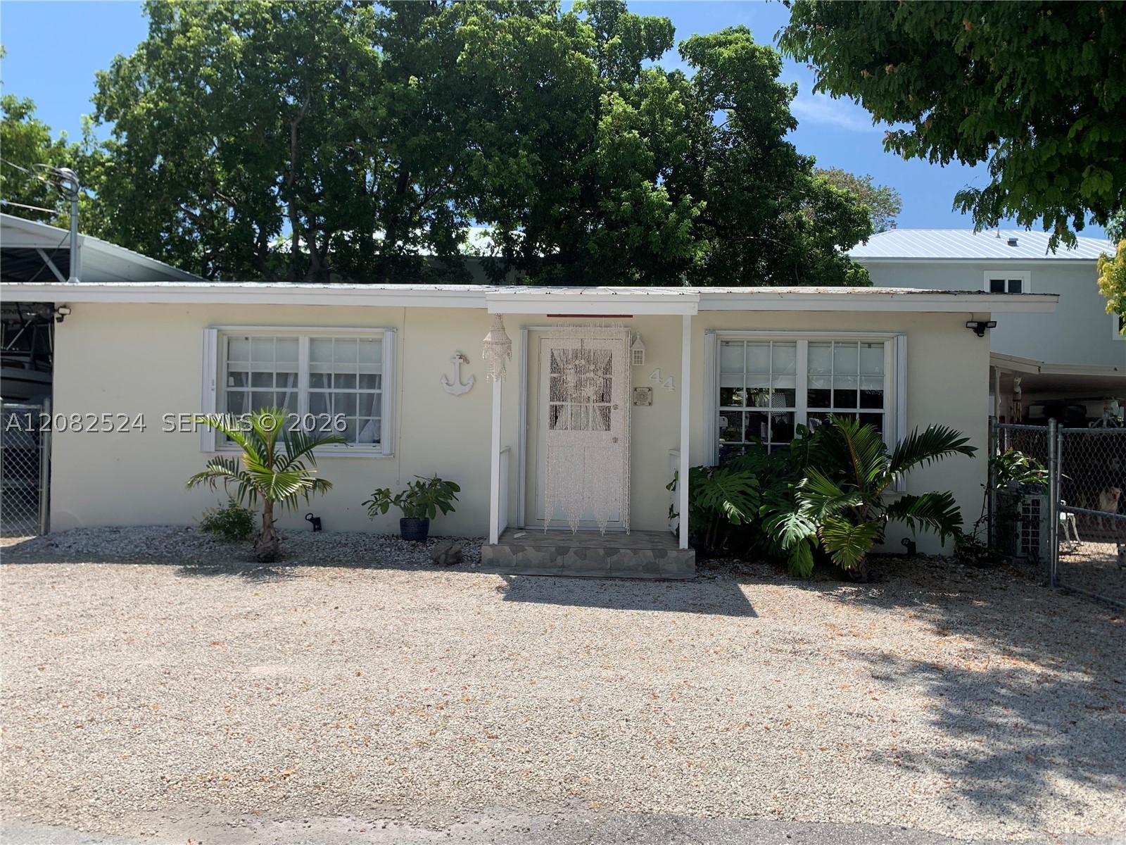 44 Orange Dr Property Photo 1