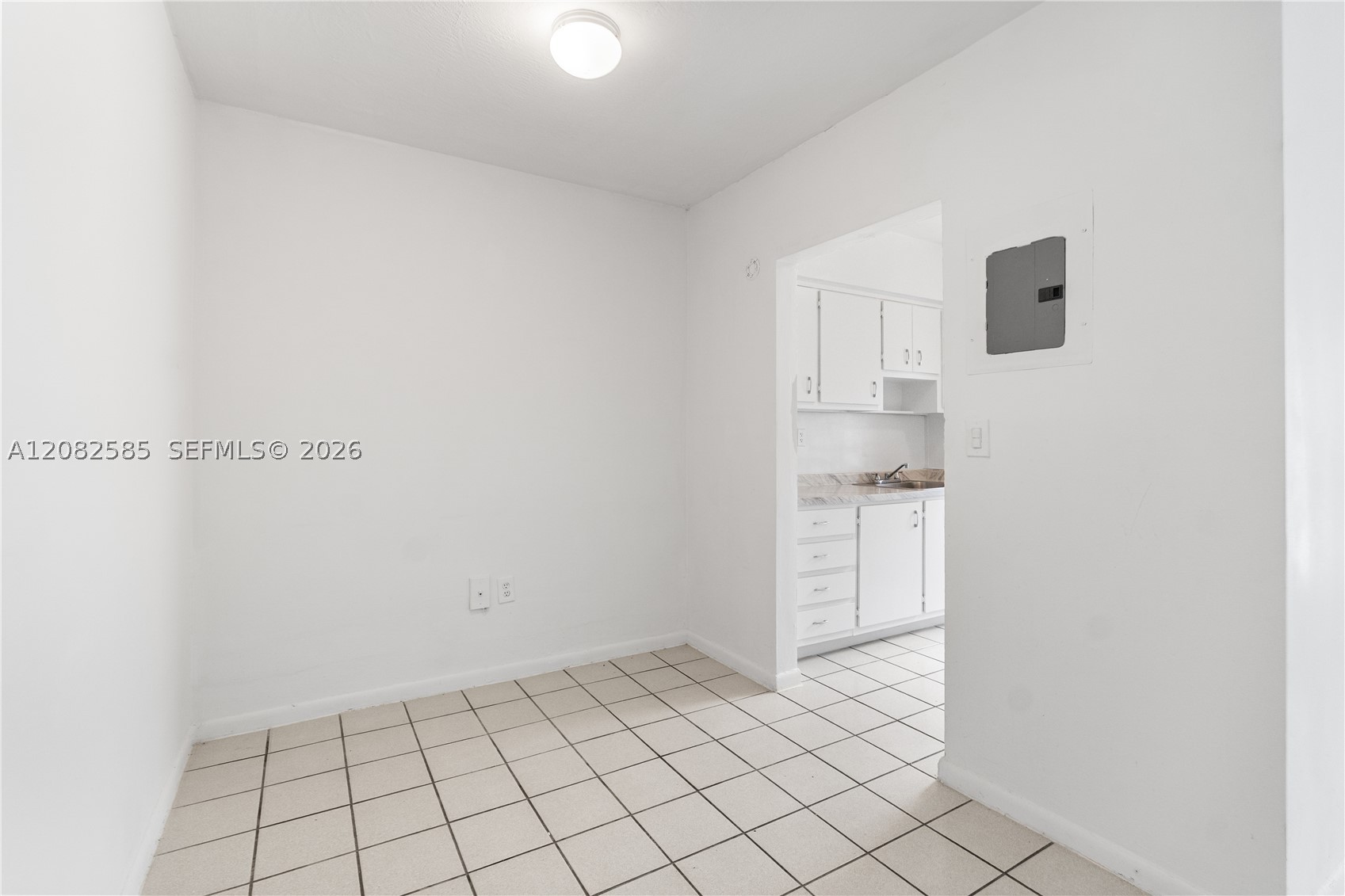 12655 Ne 16th Ave 16 Property Photo 10