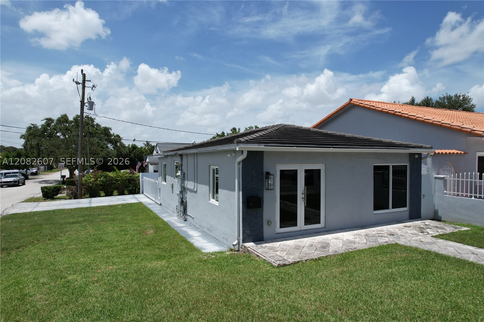 5941 Coral Way Property Photo 1