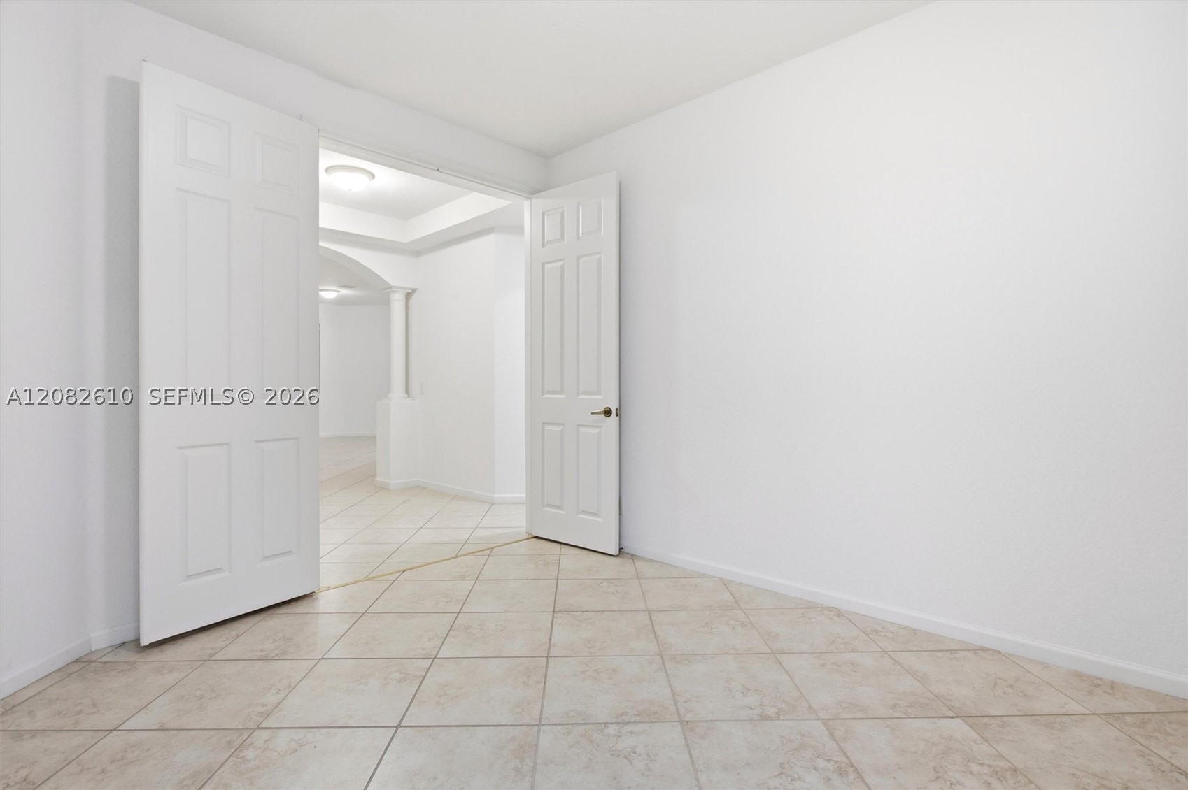 2890 Kinsington Cir 22-1 Property Photo 15