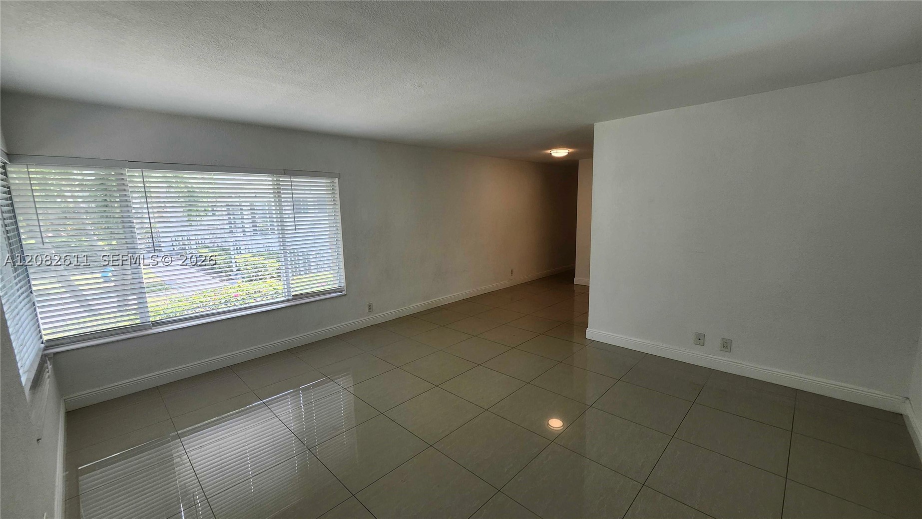 9770 E Bay Harbor Dr 6s Property Photo 5