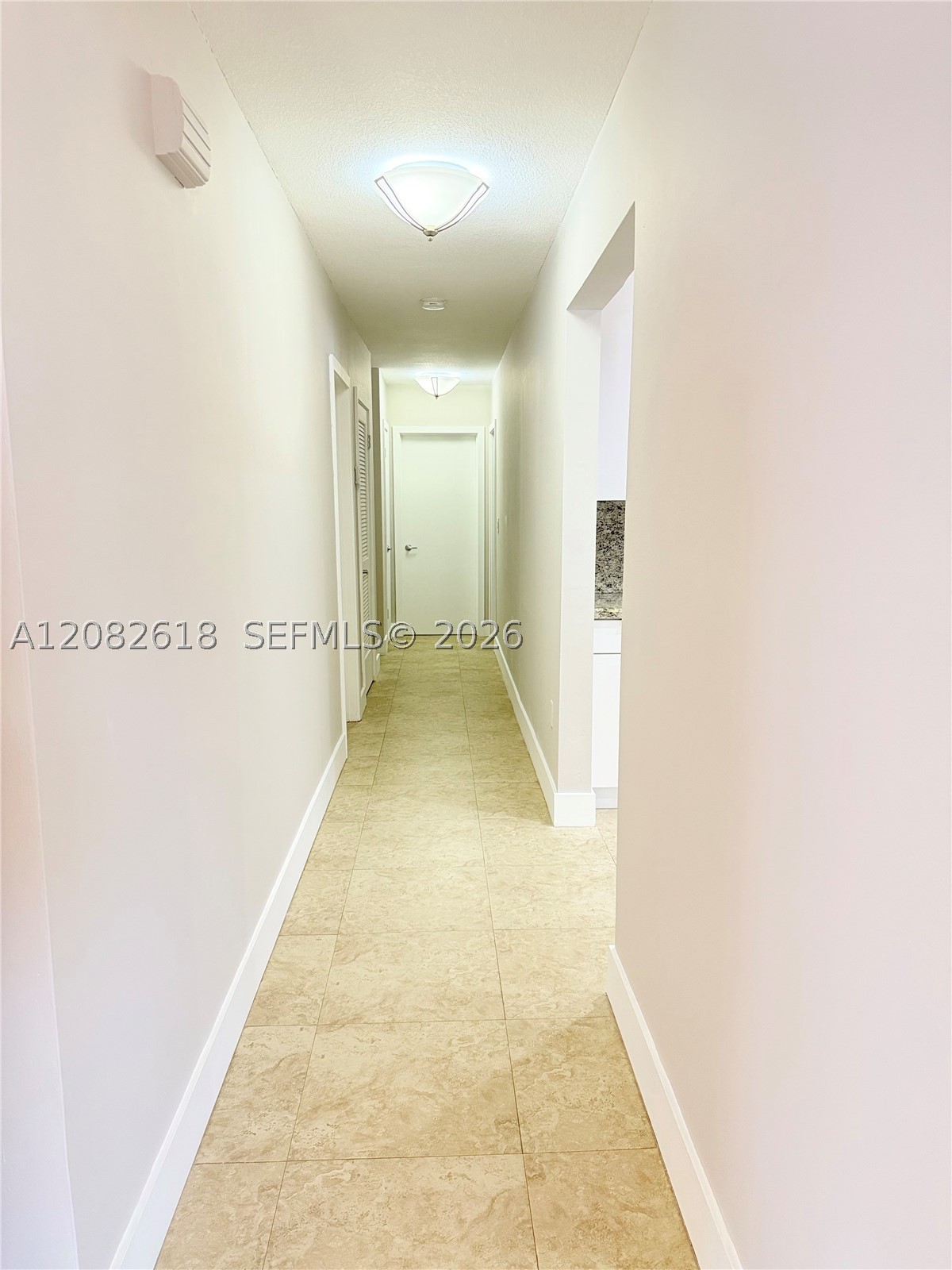 2233 Sw 16th St Property Photo 9