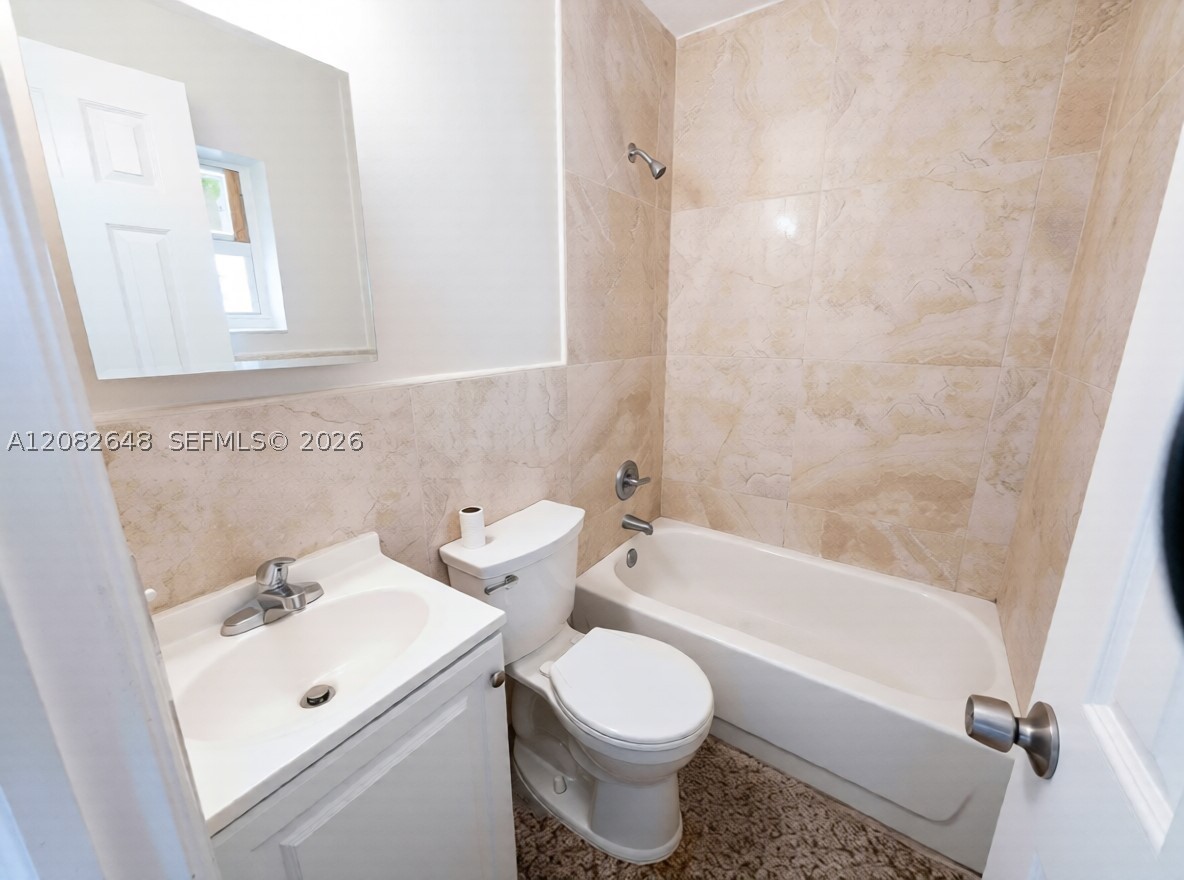 6001 Nw 14th Ave 2 Property Photo 8