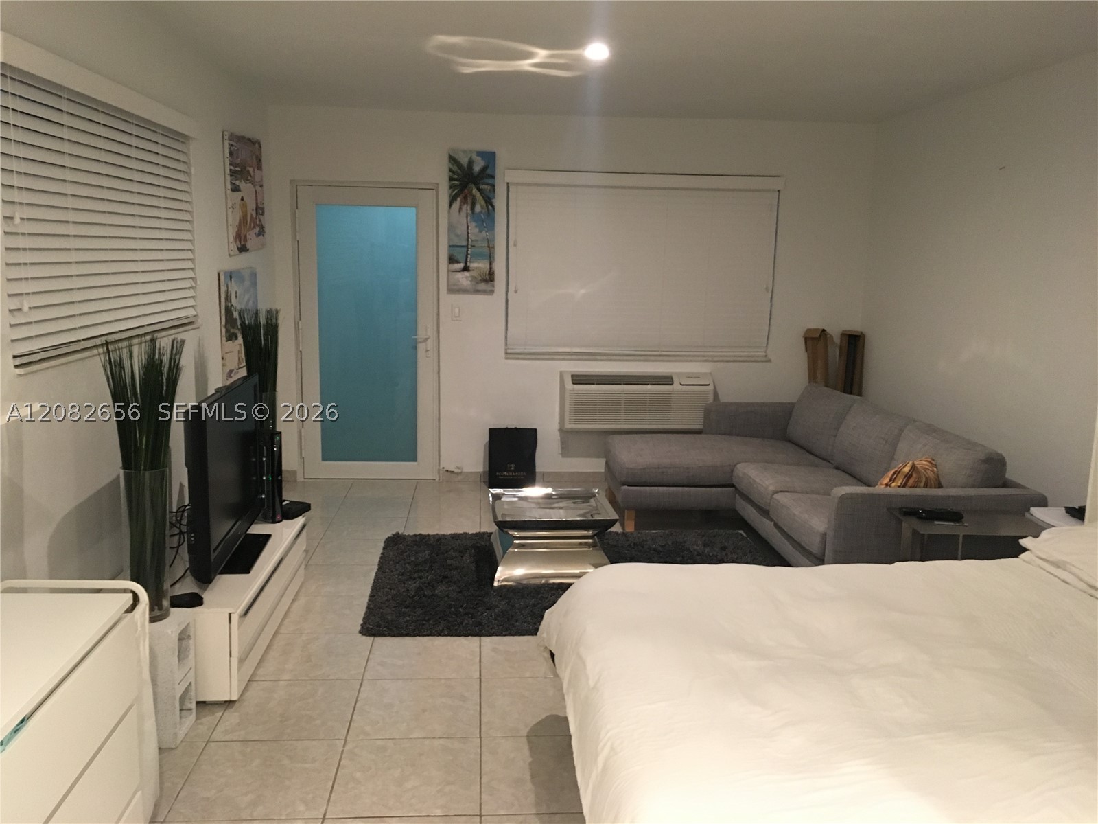 158 Ocean Dr 407 Property Photo 1