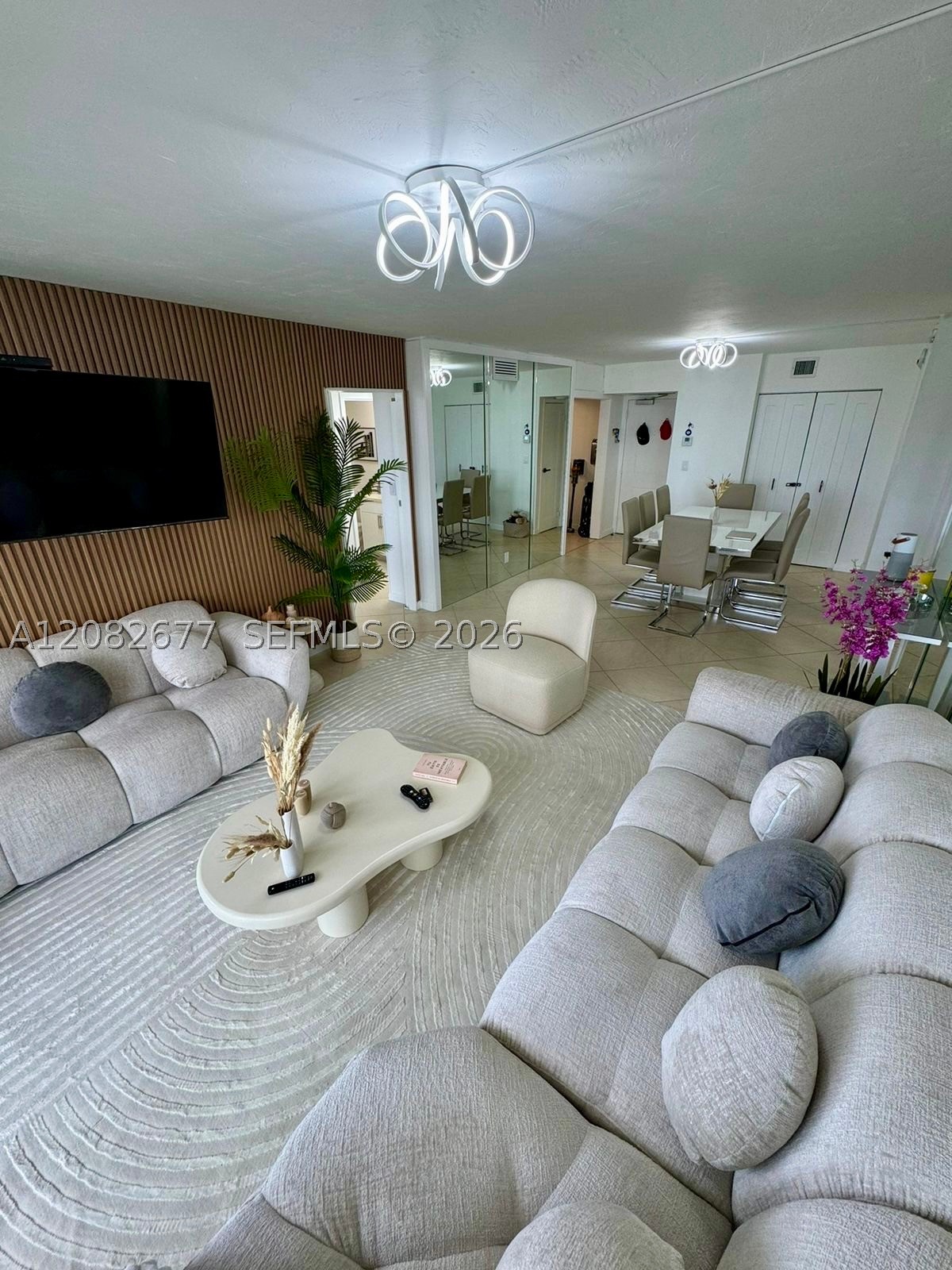100 Bayview Dr 1114 Property Photo 15