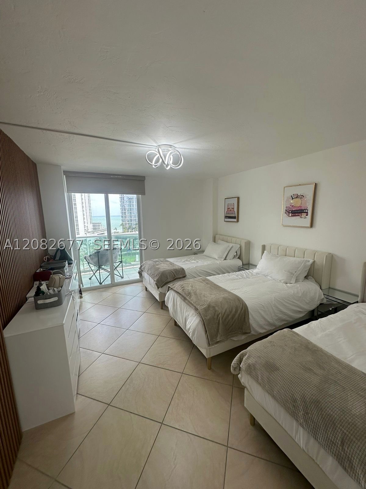 100 Bayview Dr 1114 Property Photo 22