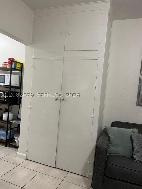 730 Sw 10th St 1 Property Photo 17