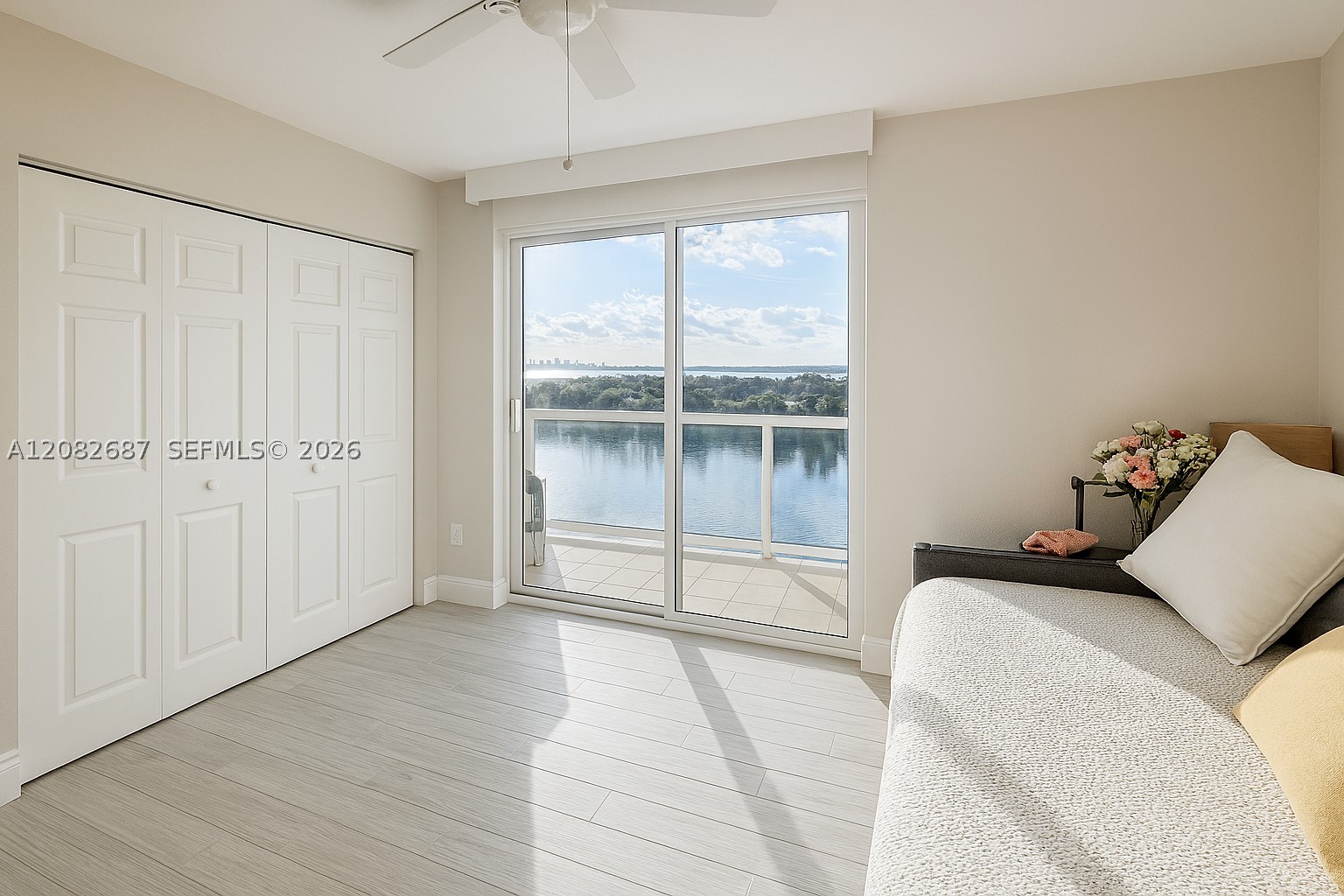 5900 Collins Ave 1405 Property Photo 20