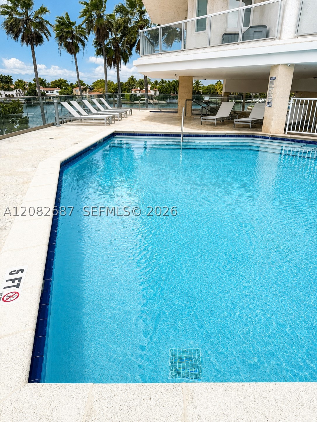 5900 Collins Ave 1405 Property Photo 34