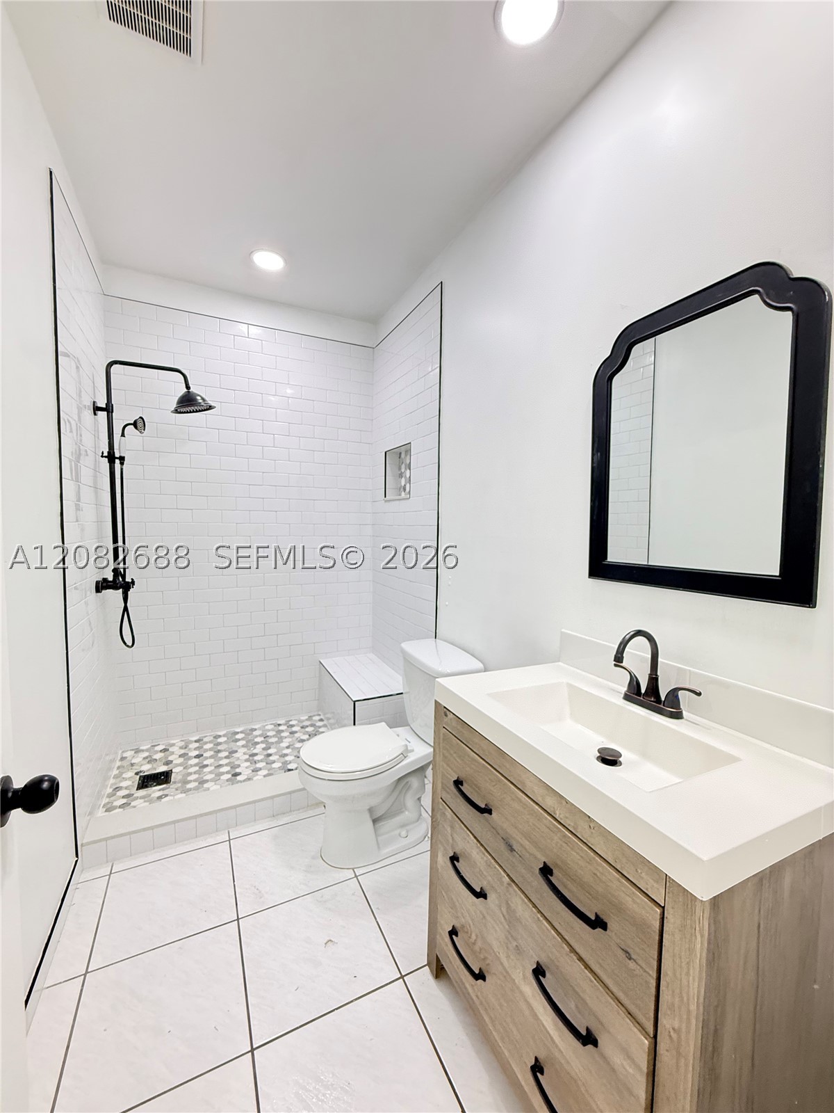 7680 Sw 134th Ct B Property Photo 6