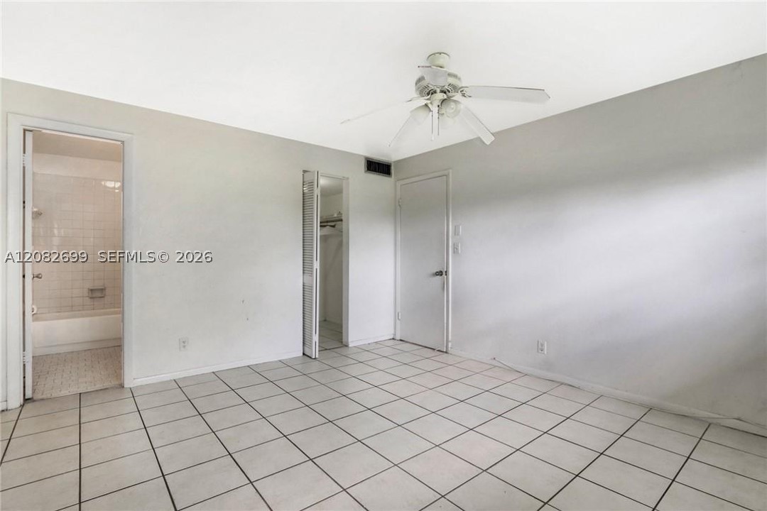 7831 N Colony Cir N 206 Property Photo 19