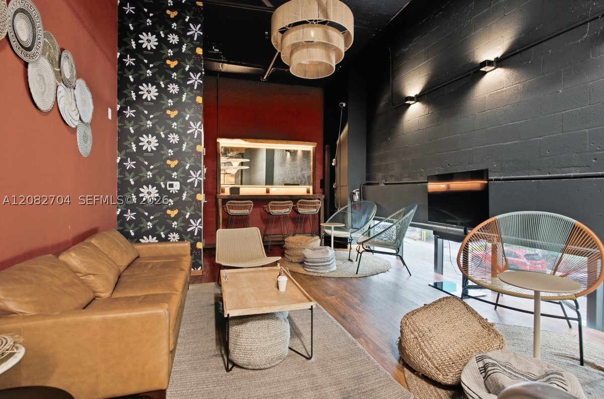 239 Sw 9th St 1501 Property Photo 16