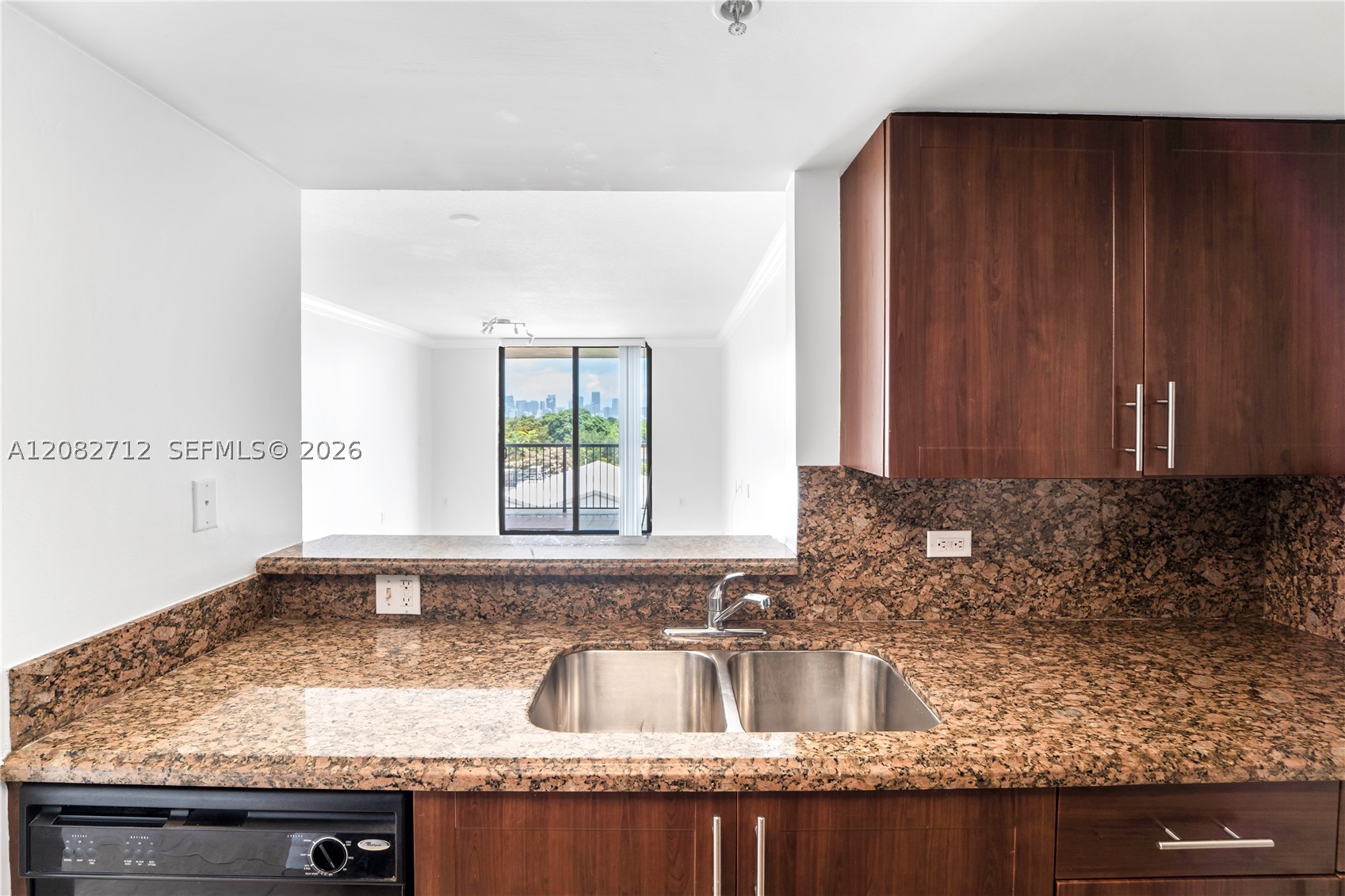 1690 Sw 27th Ave 505 Property Photo 15