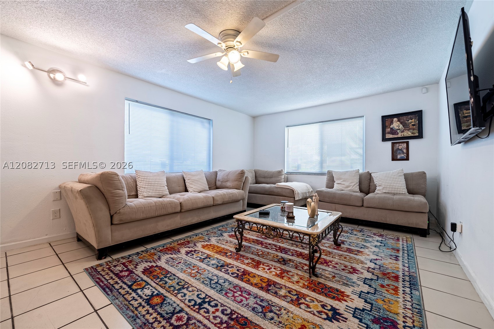 4524 Sw 54th St 501-w Property Photo 8