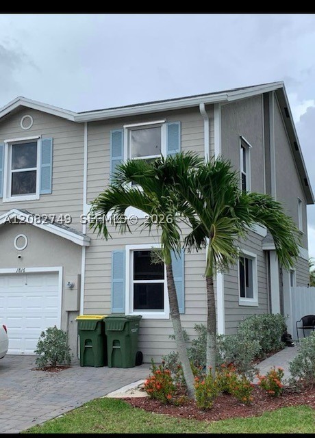 1816 Se 9th Ave Property Photo 1