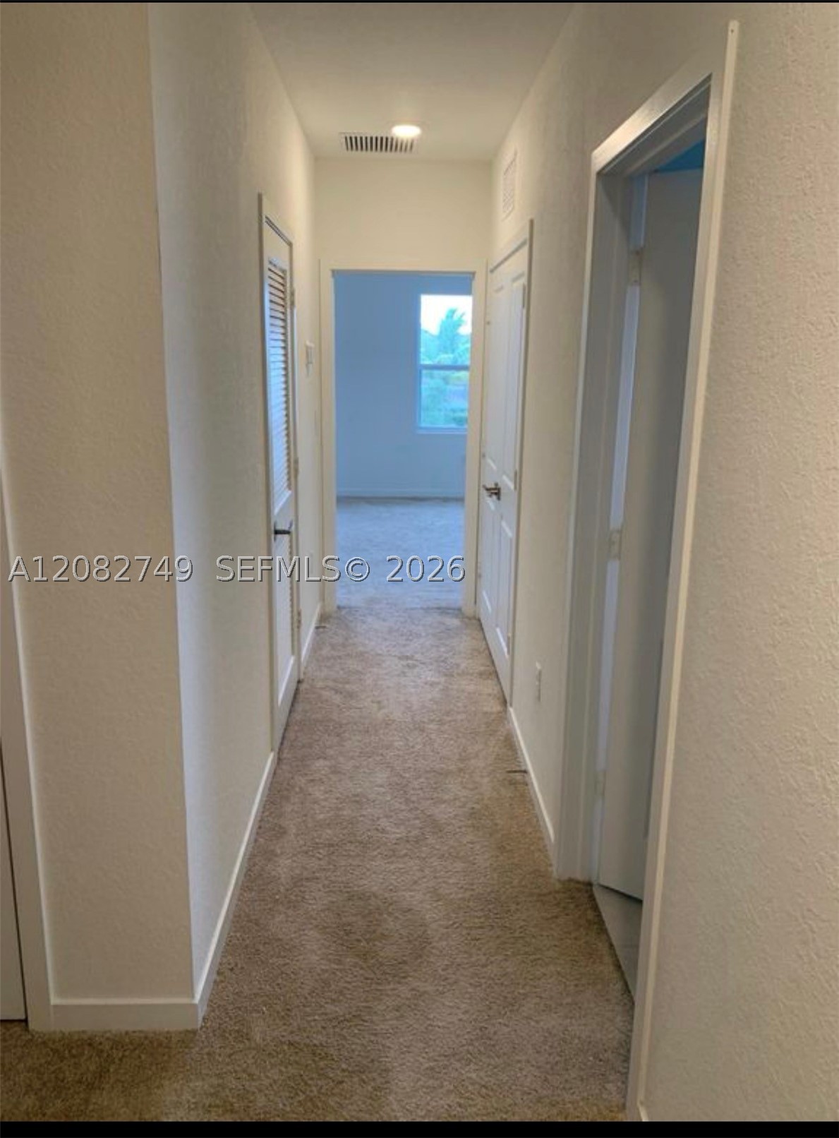 1816 Se 9th Ave Property Photo 4