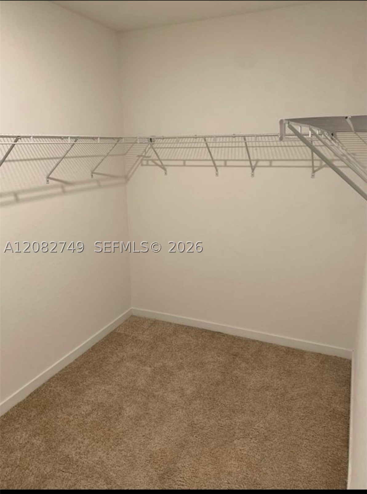 1816 Se 9th Ave Property Photo 6