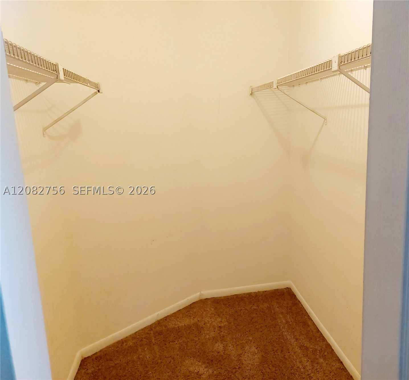 641 Lyons Rd 11207 Property Photo 9