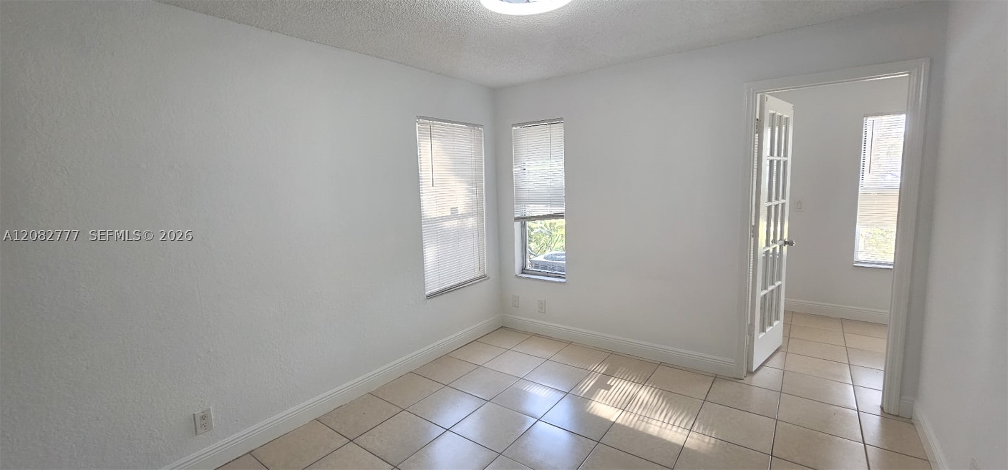 3380 N Pinewalk Dr N 1111 Property Photo 10