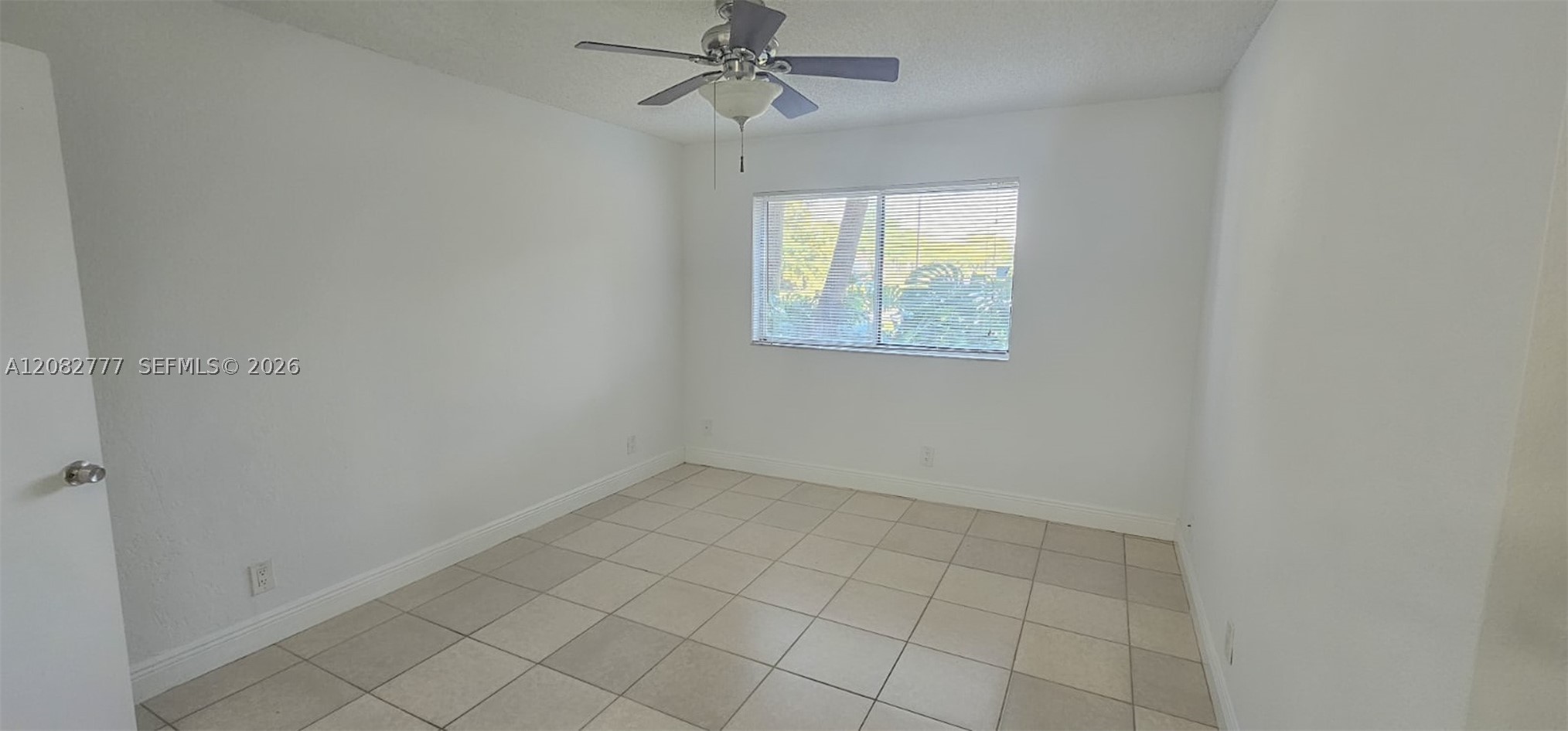 3380 N Pinewalk Dr N 1111 Property Photo 14