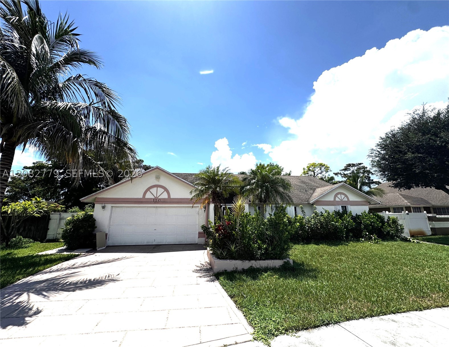 110 Hemingway Ct Property Photo 1
