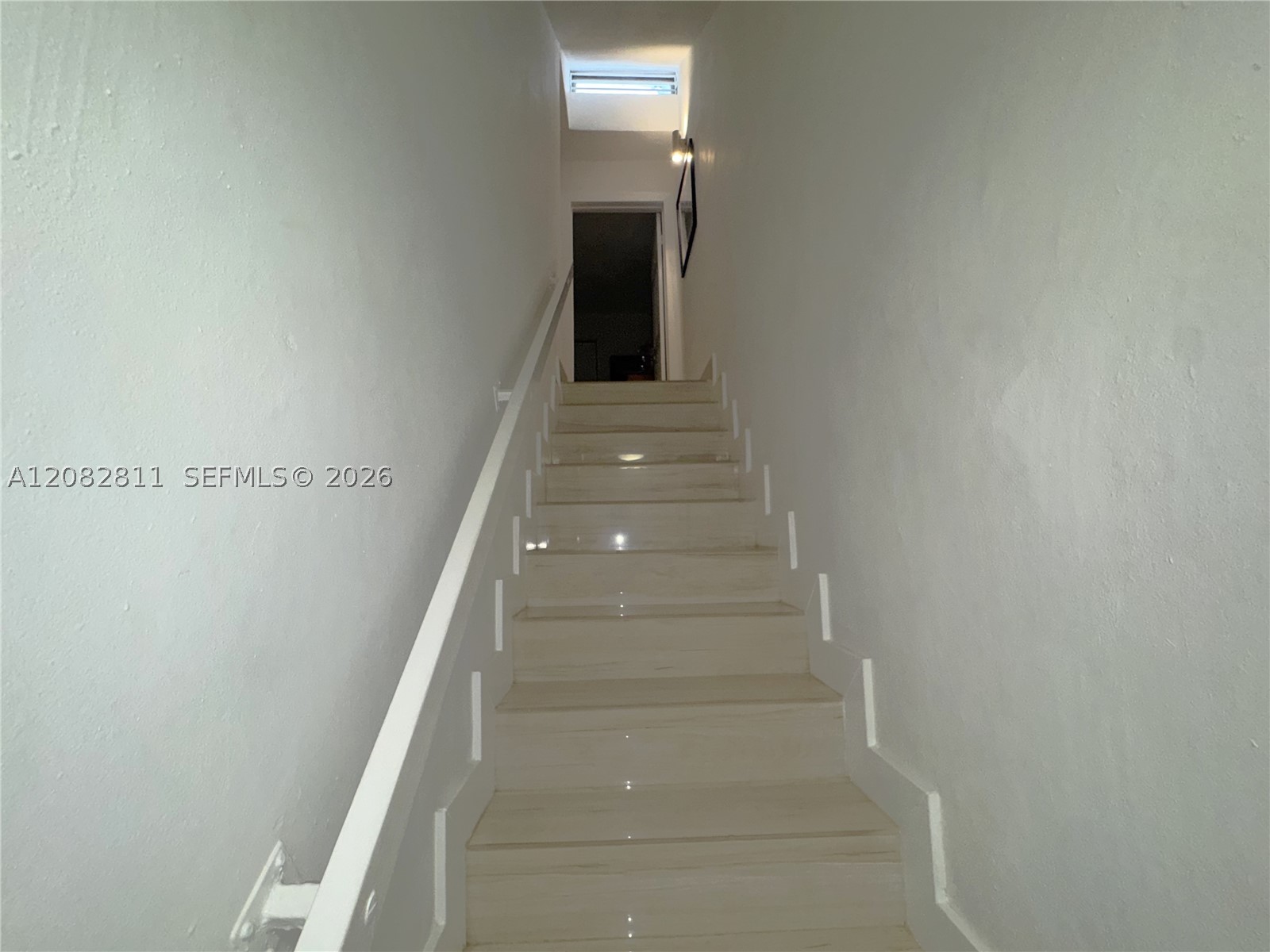 1910 Sw 17th Ave 8 Property Photo 14
