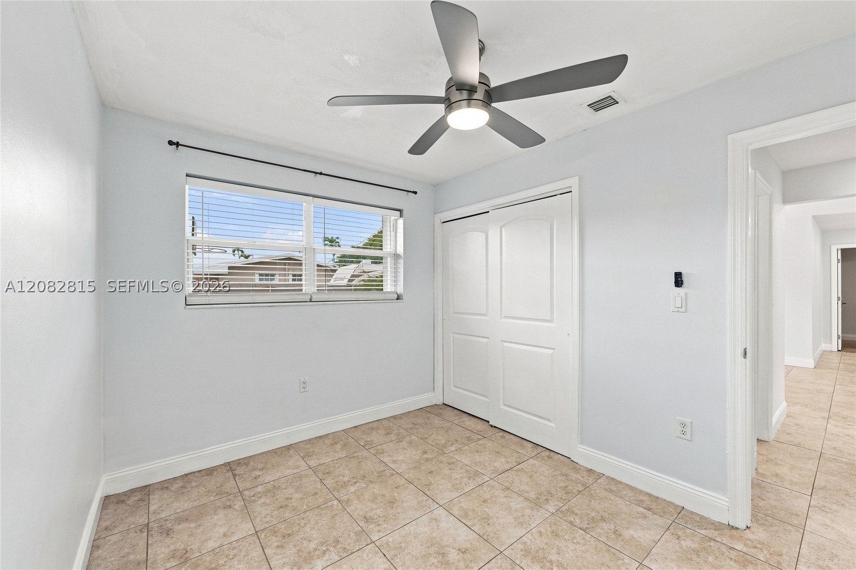 1000 Nw 76th Ter Property Photo 17