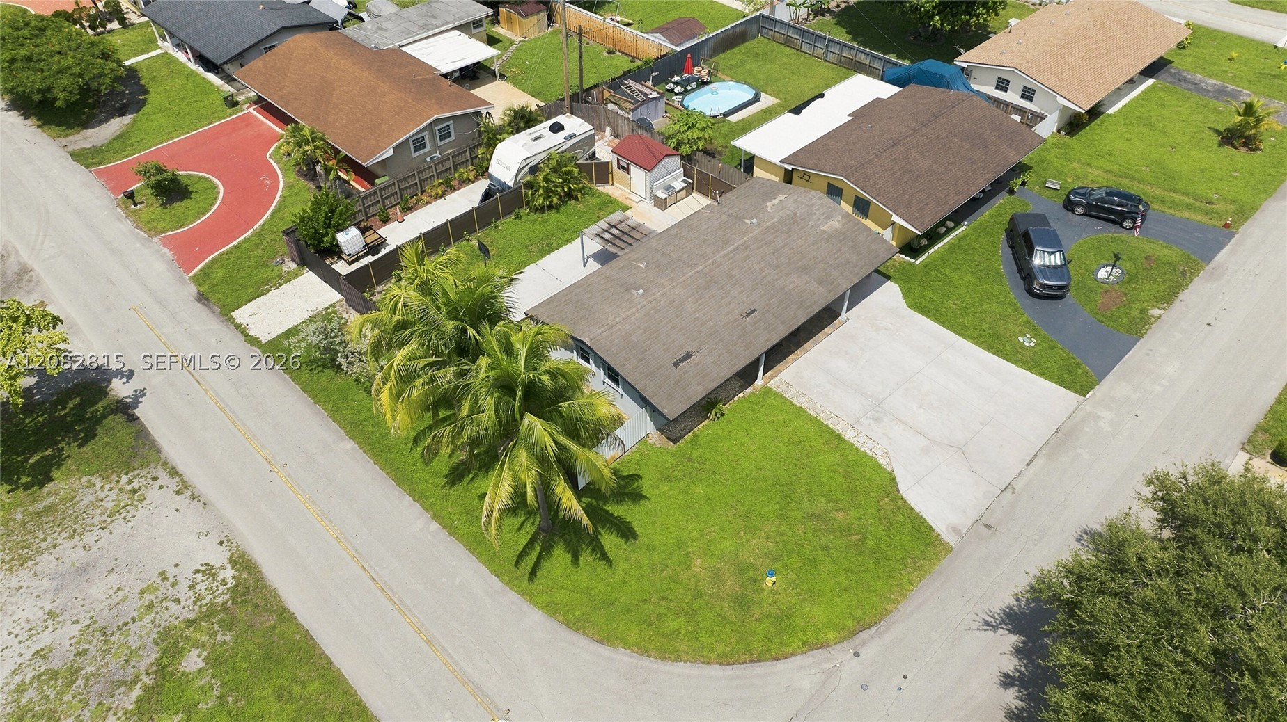1000 Nw 76th Ter Property Photo 39
