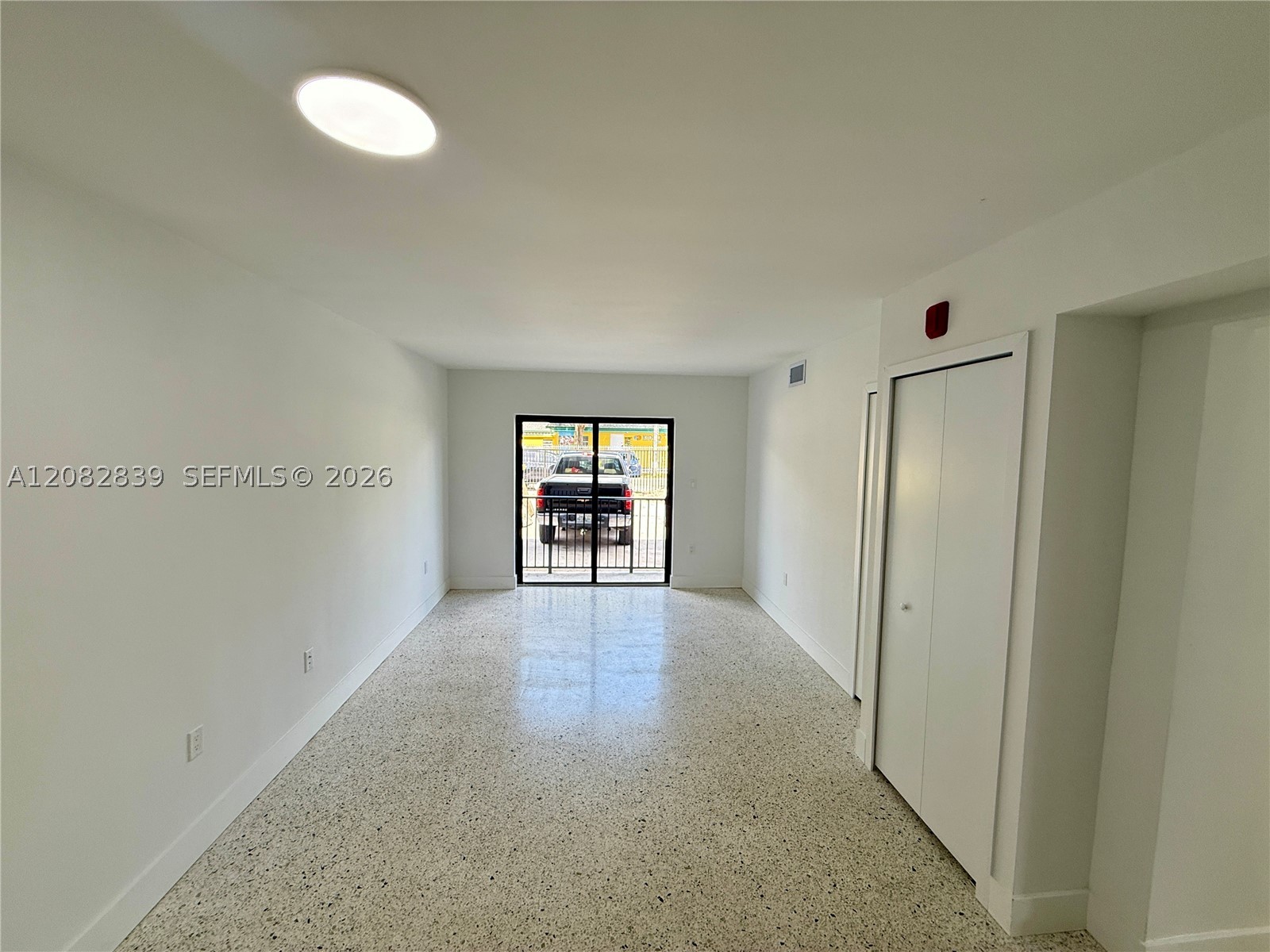 180 Ne 57th St 2 Property Photo 4