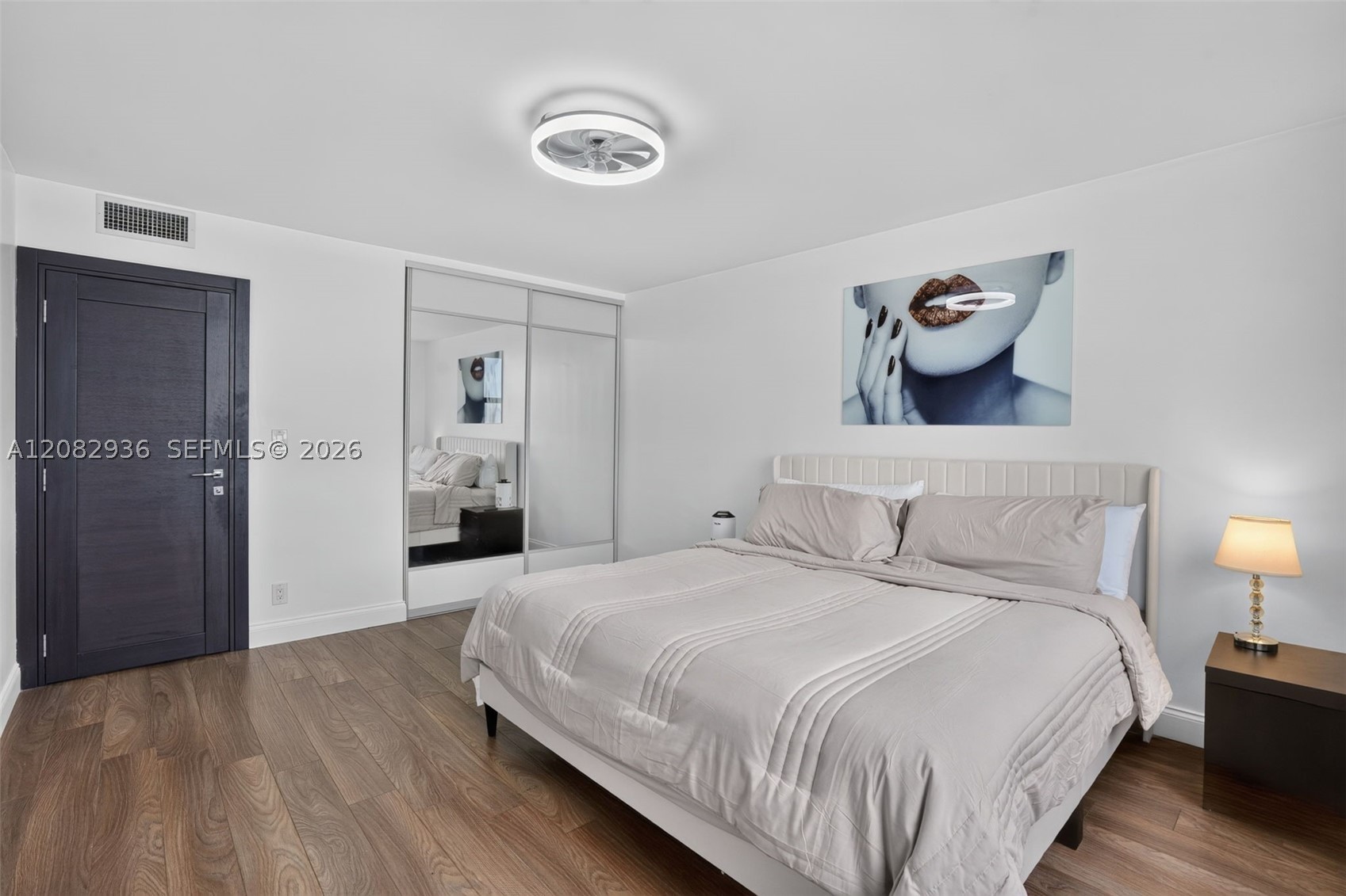 427 Golden Isles Dr 11c Property Photo 25