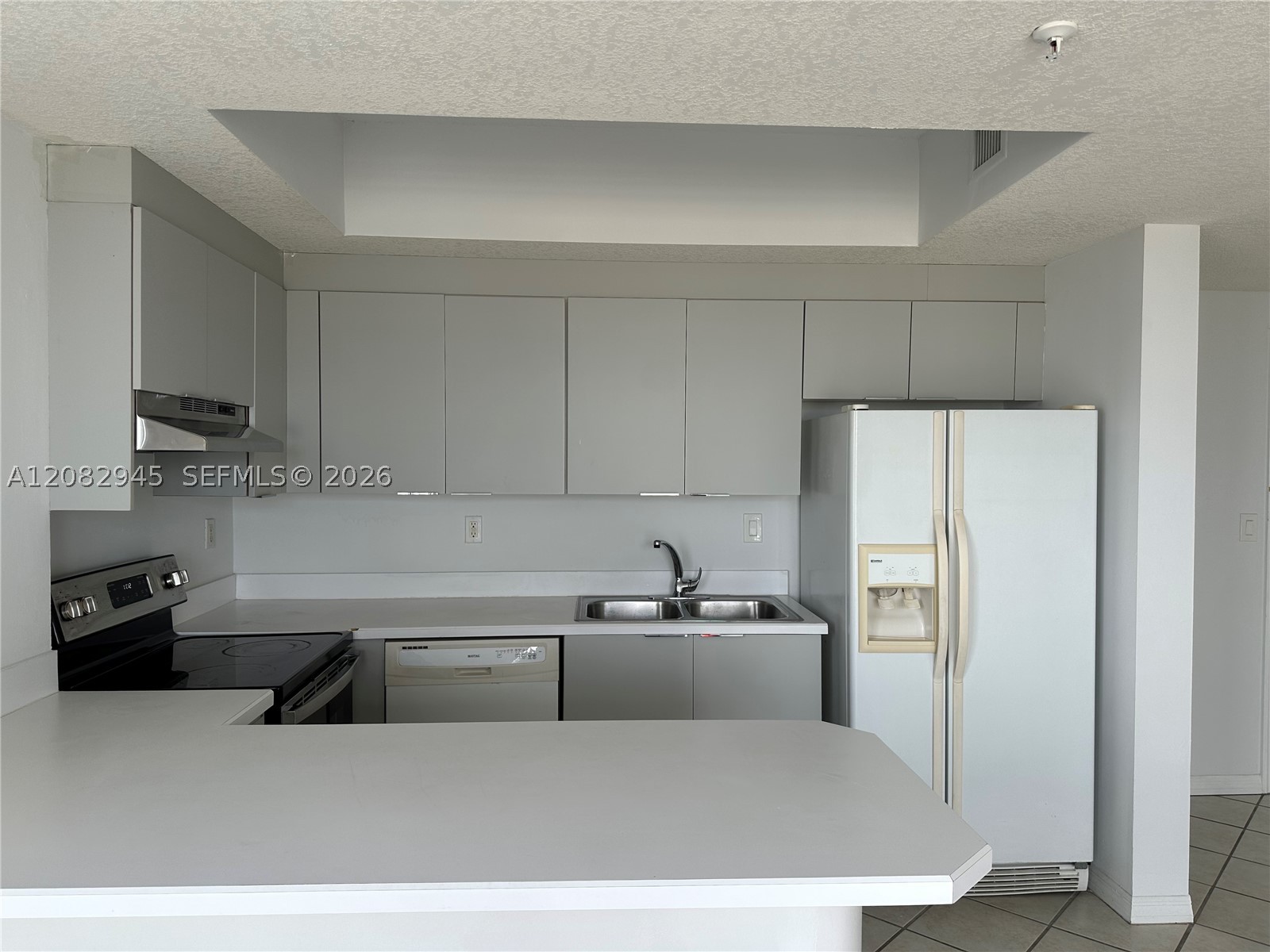 3500 Coral Way 1414 Property Photo 8