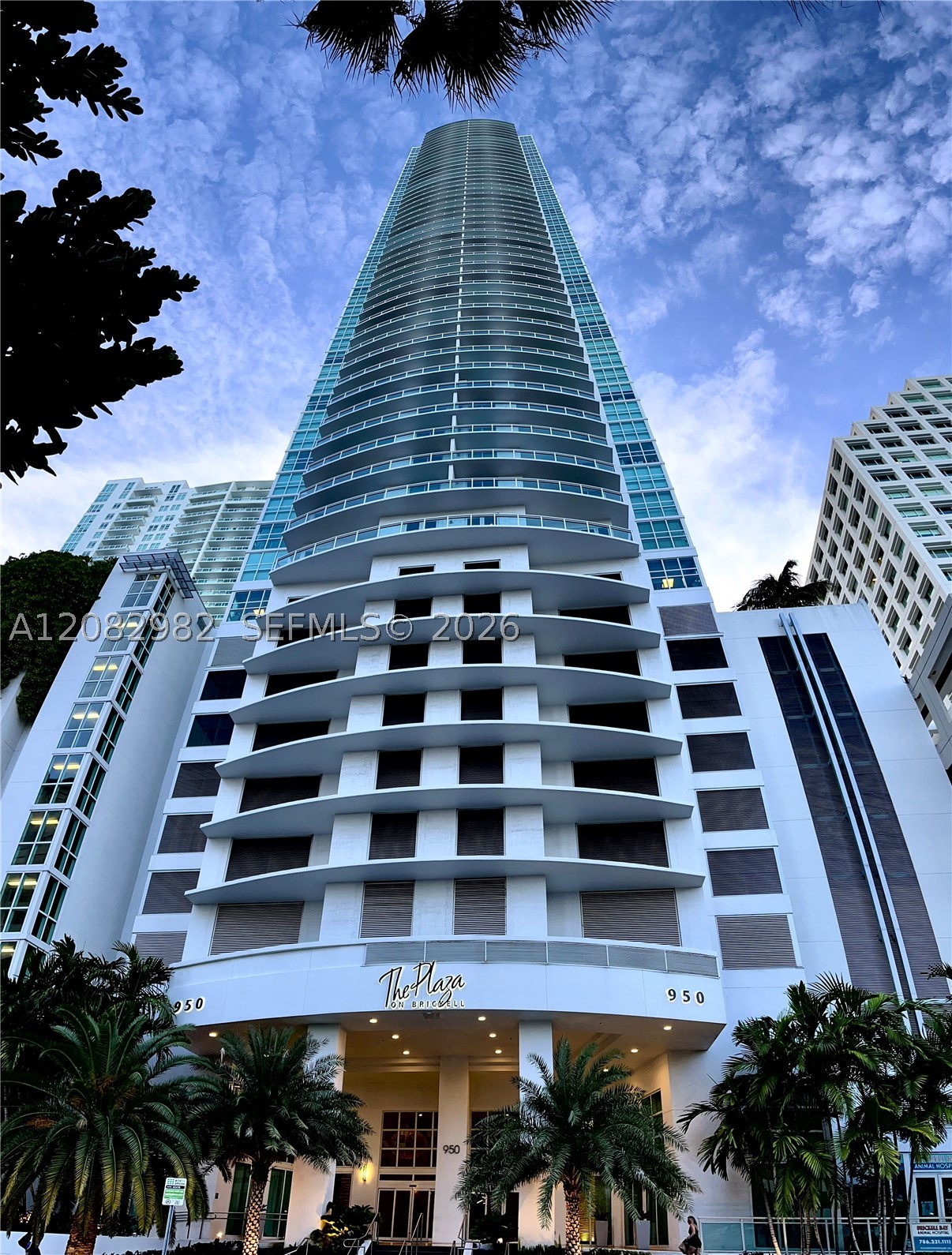 950 Brickell Bay Dr 4908 Property Photo 1