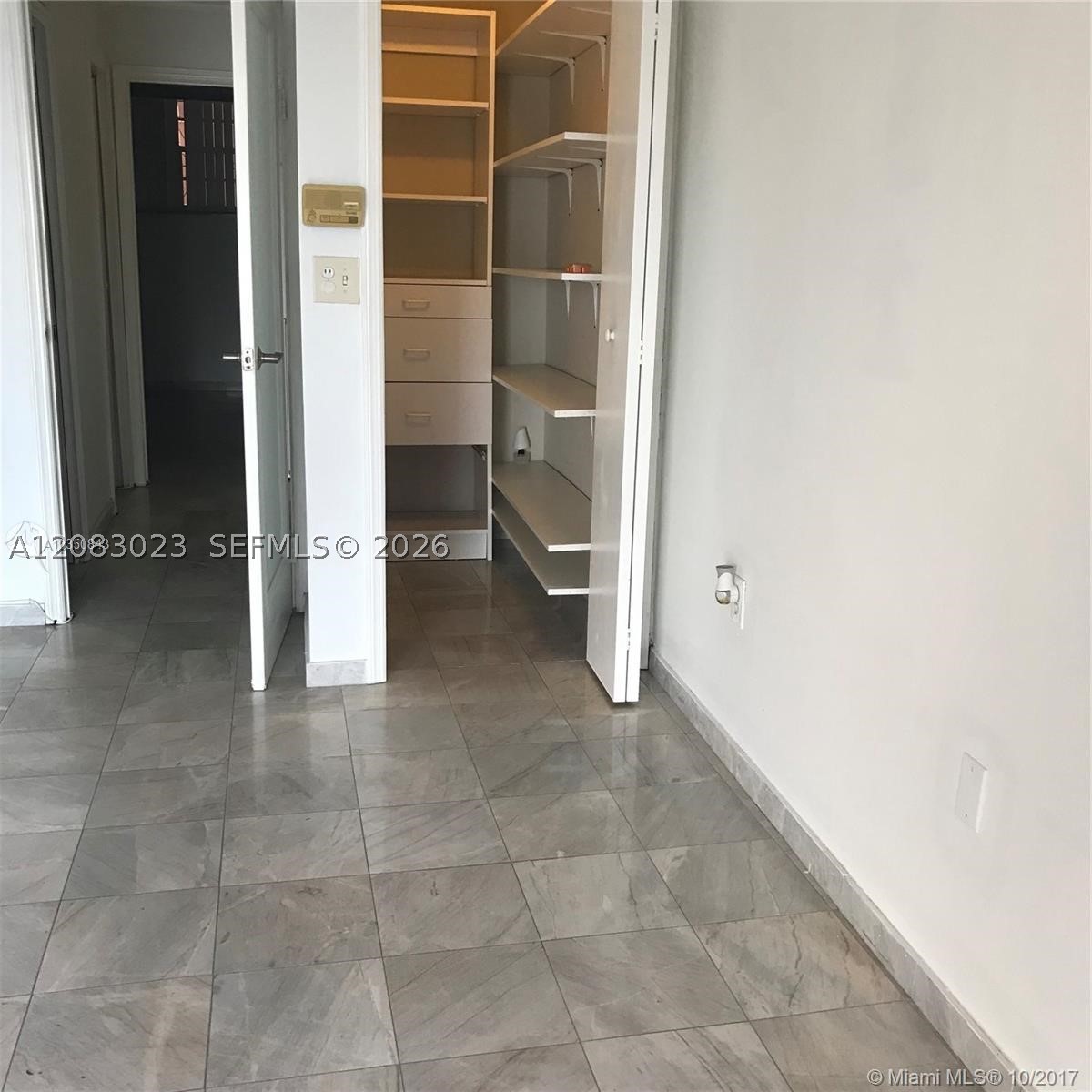 7899 Ne Bayshore Ct 4e Property Photo 10