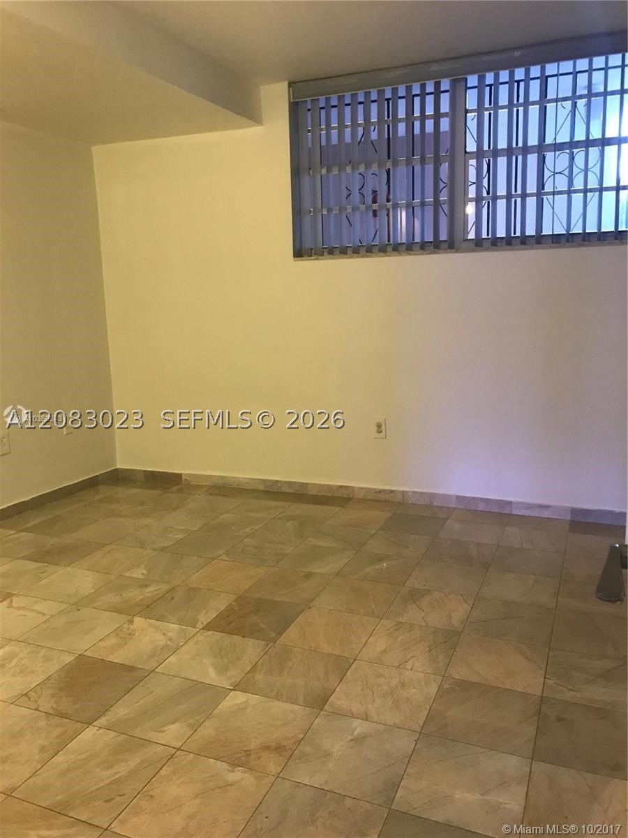 7899 Ne Bayshore Ct 4e Property Photo 15