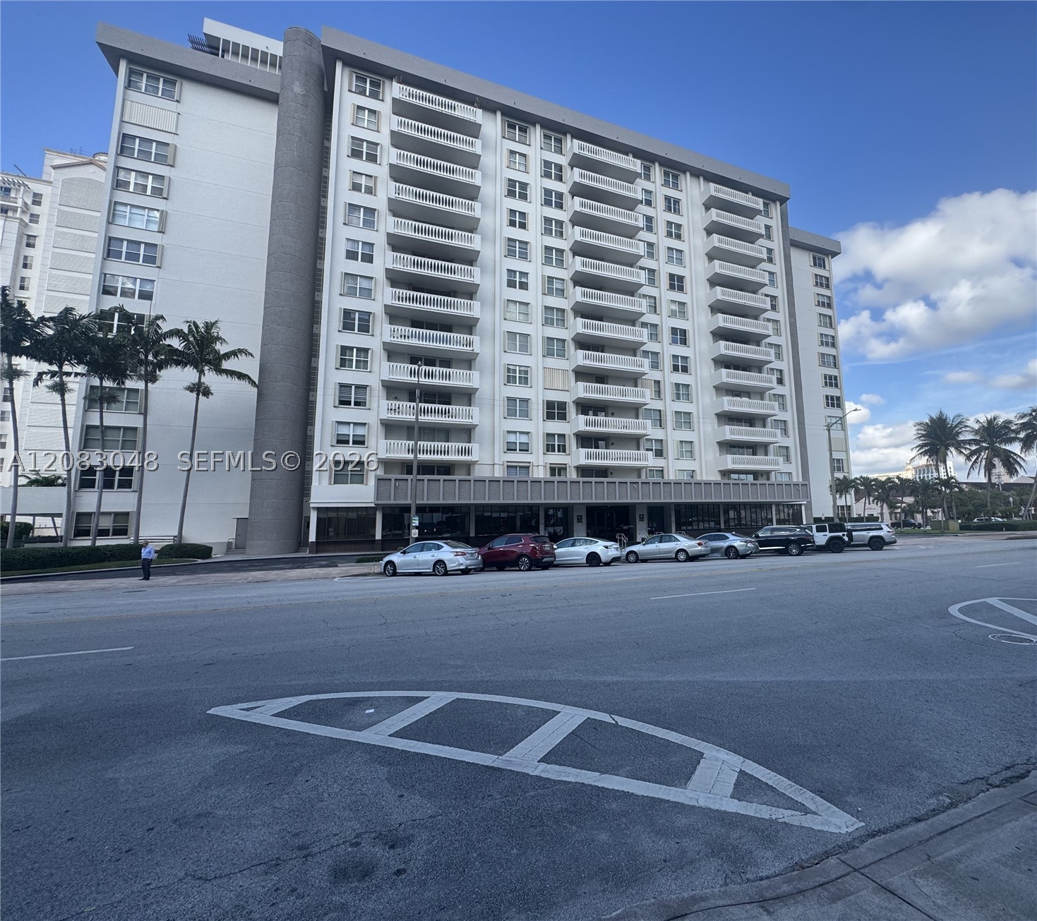 625 Biltmore Way 1103 Property Photo 1