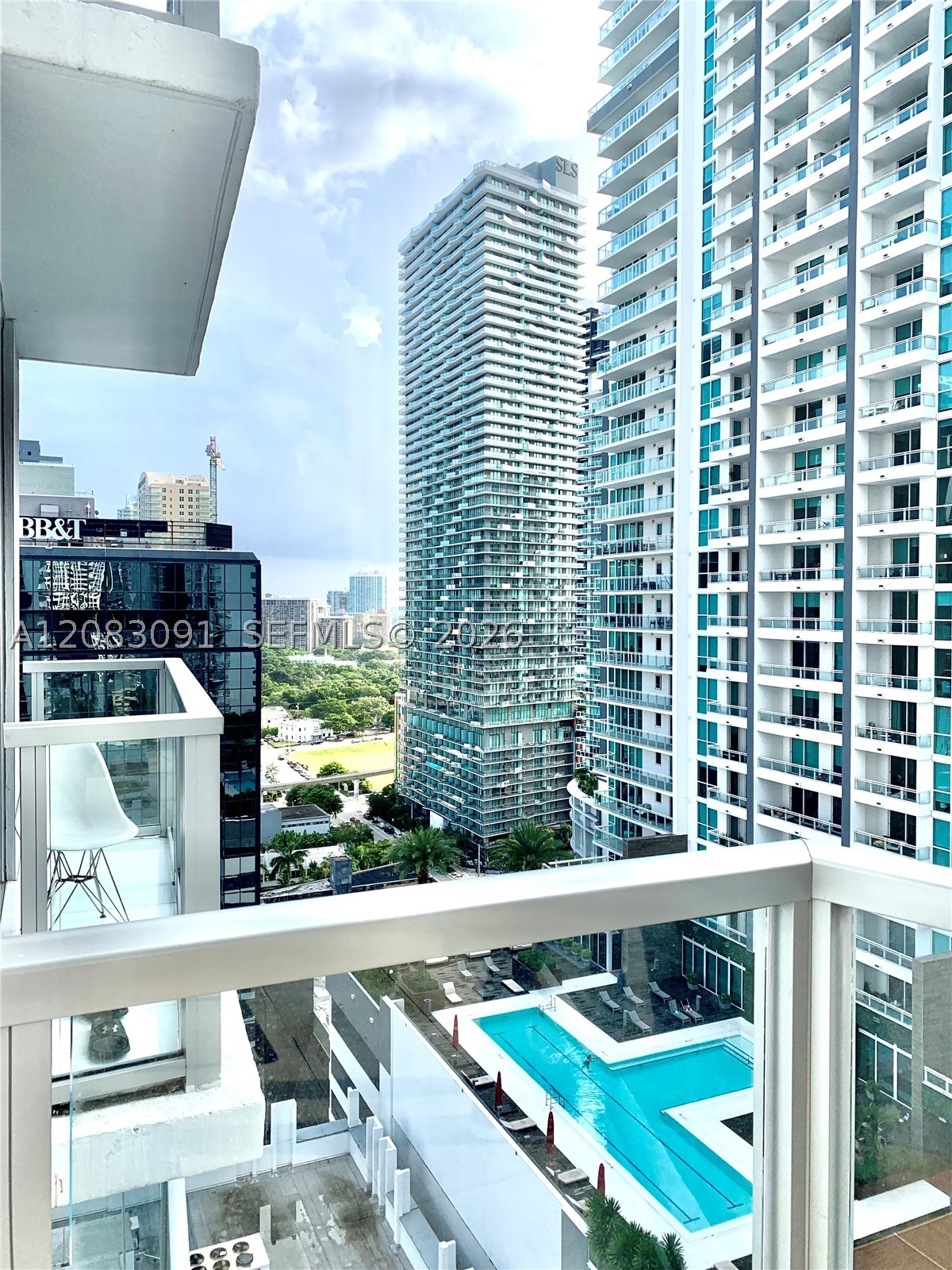1060 Brickell Ave 1713 Property Photo 2