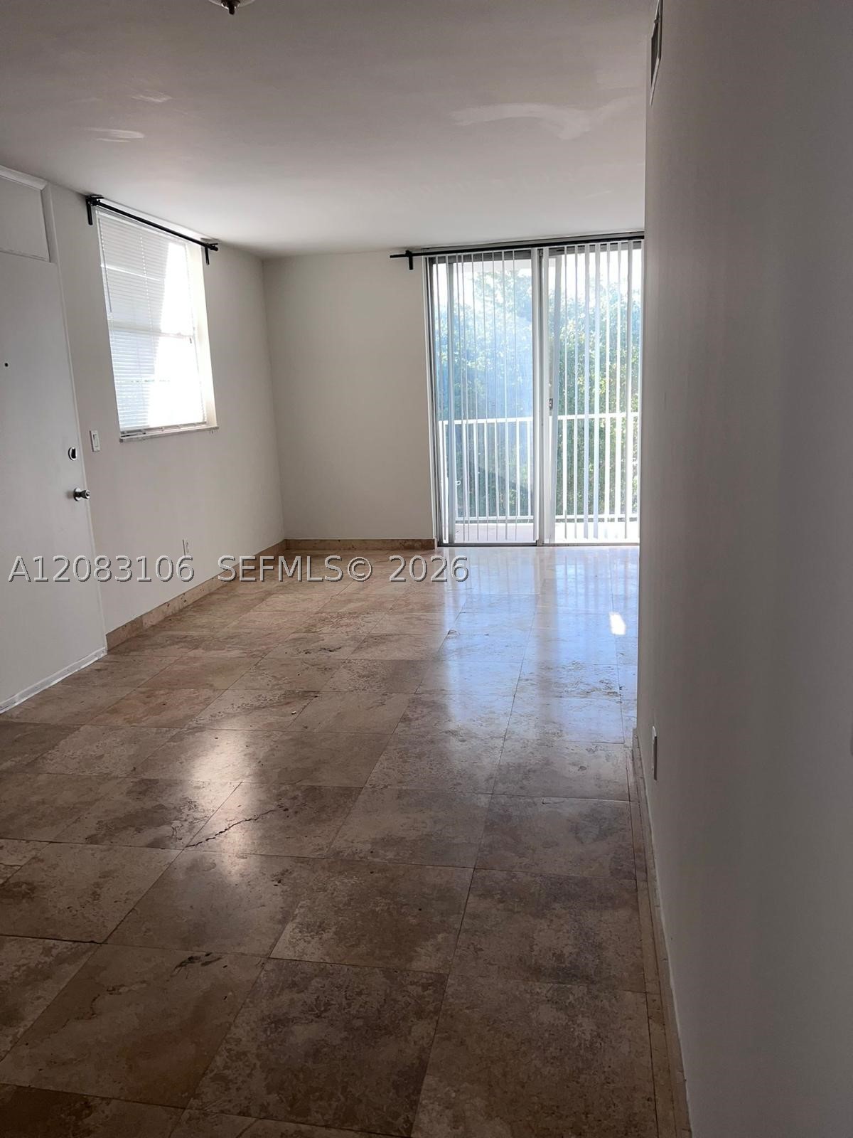 1801 S Treasure Dr 429 Property Photo 3
