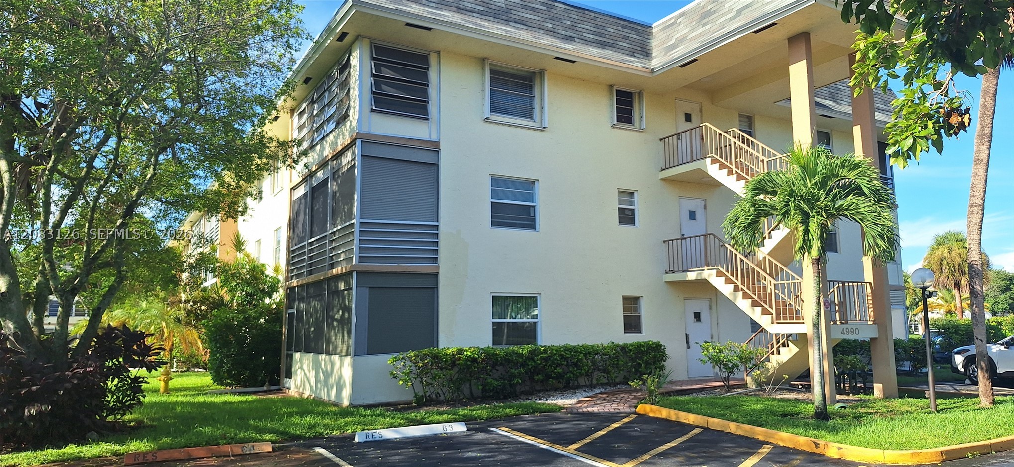 4990 E Sabal Palm Blvd 202 Property Photo 6
