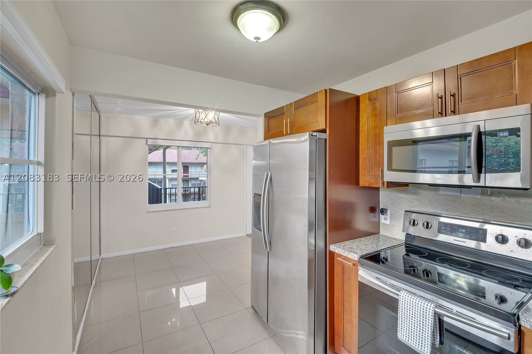 150 Sw 134th Way 304r Property Photo 3