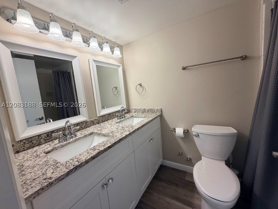 900 Ne 195th St 703 Property Photo 10
