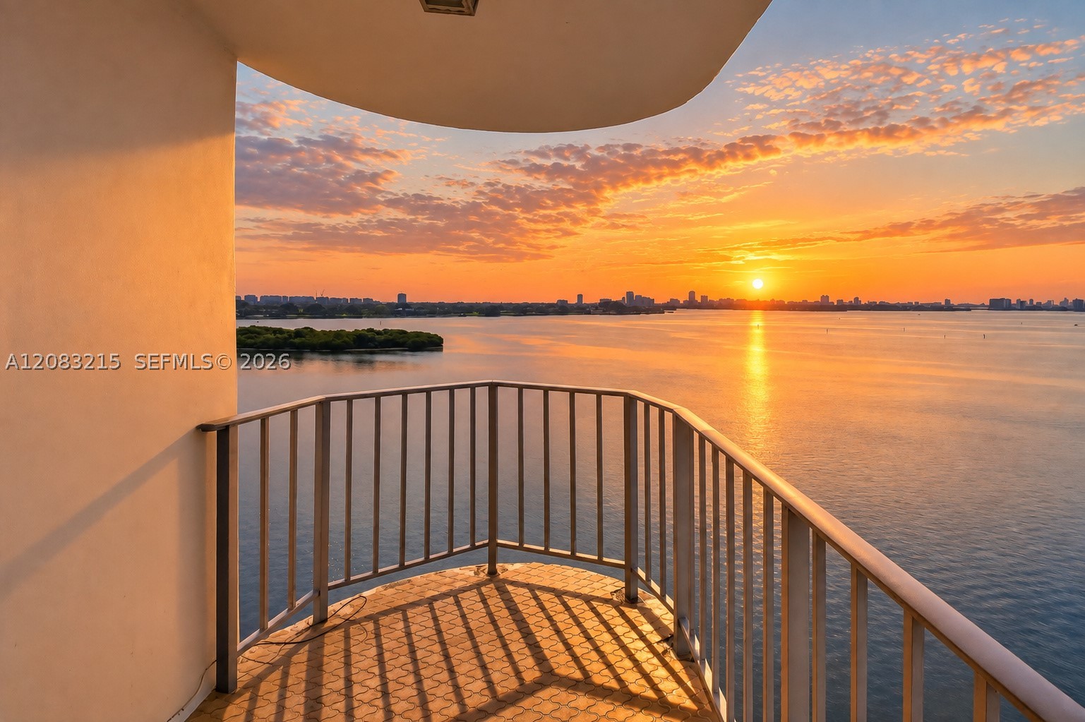 11930 N Bayshore Dr 1405 Property Photo 1