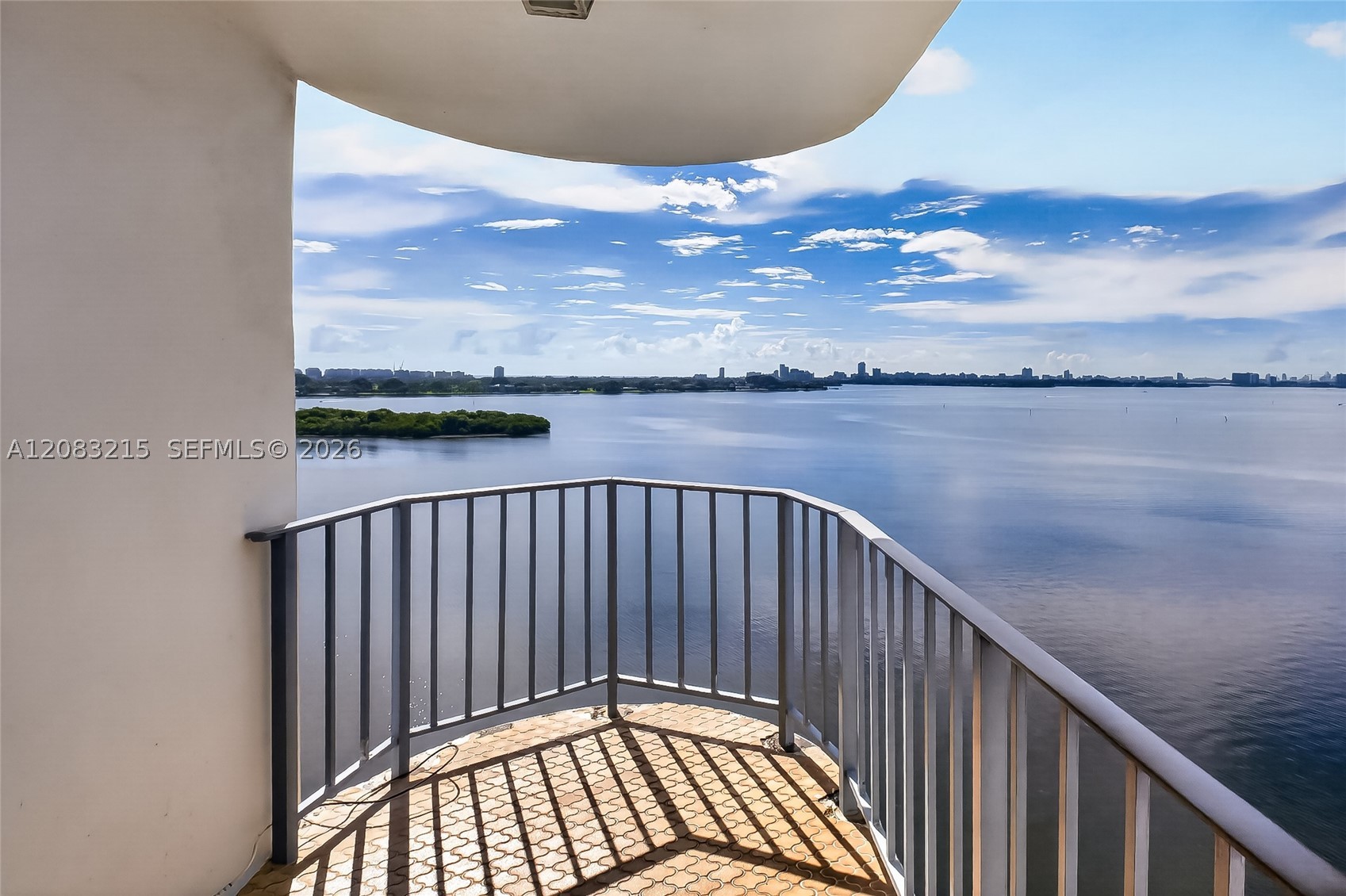 11930 N Bayshore Dr 1405 Property Photo 9