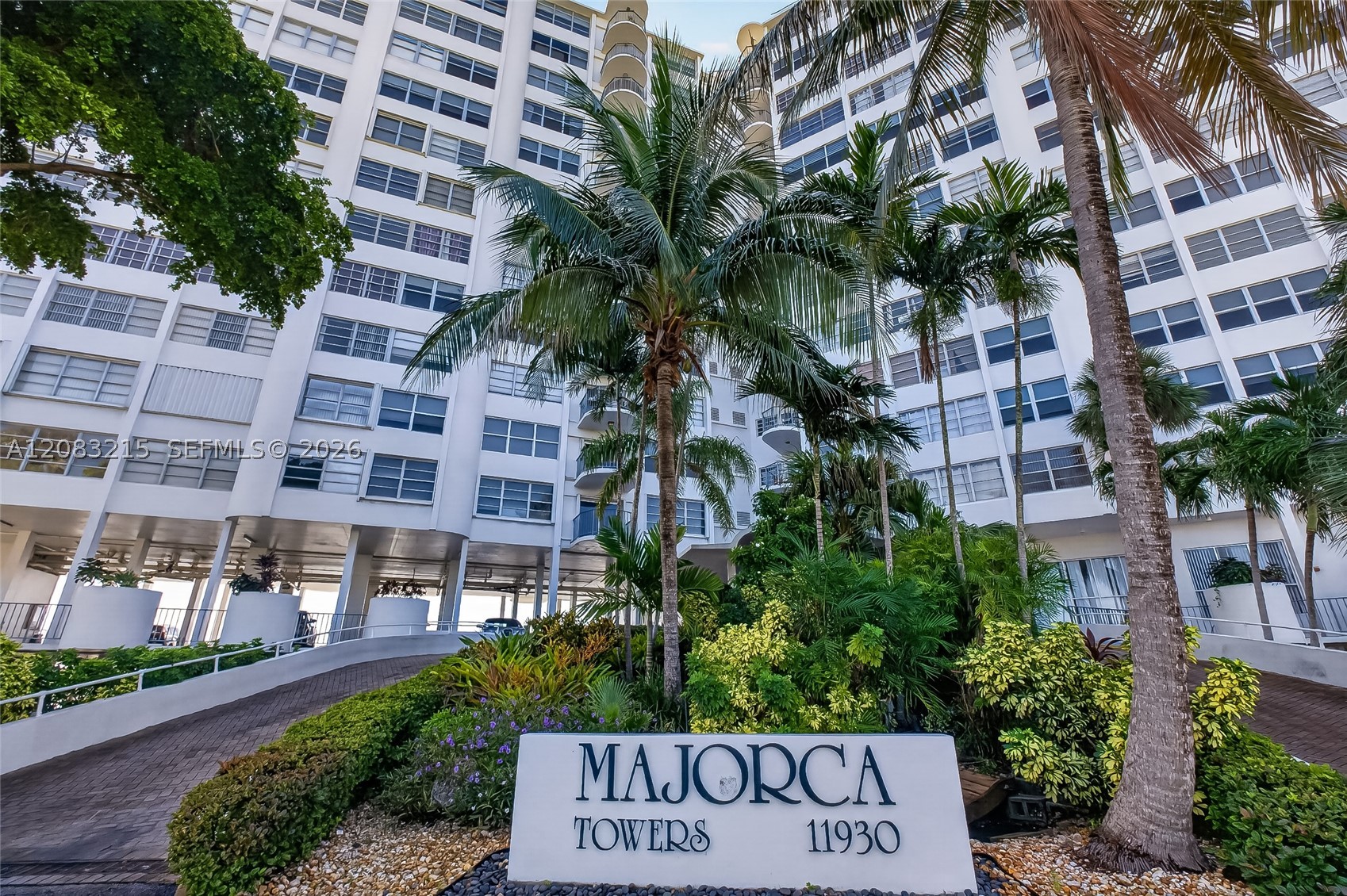 11930 N Bayshore Dr 1405 Property Photo 17
