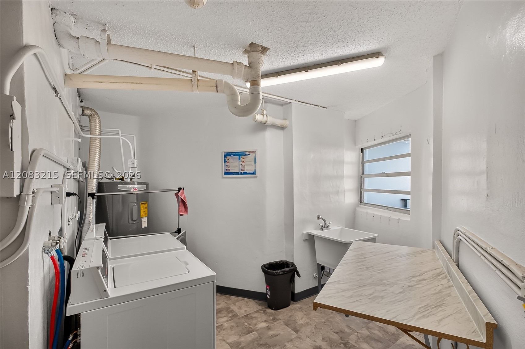 11930 N Bayshore Dr 1405 Property Photo 40