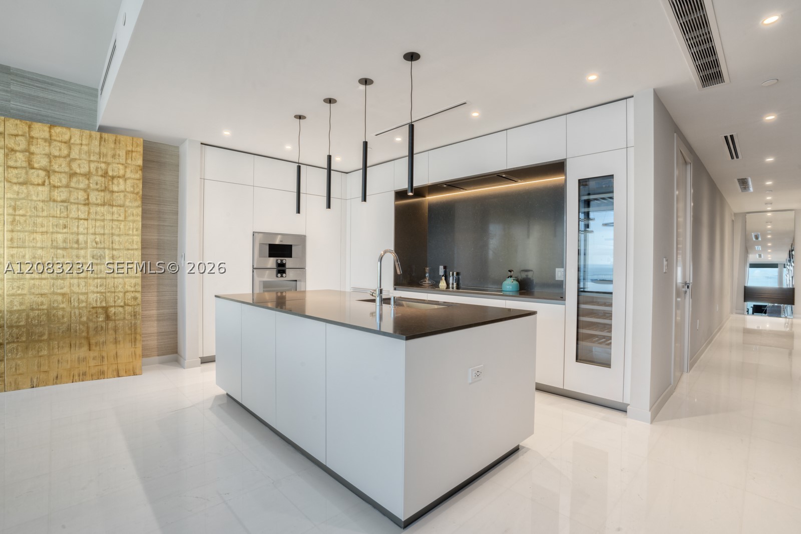 300 Biscayne Blvd Way 3302 Property Photo 16