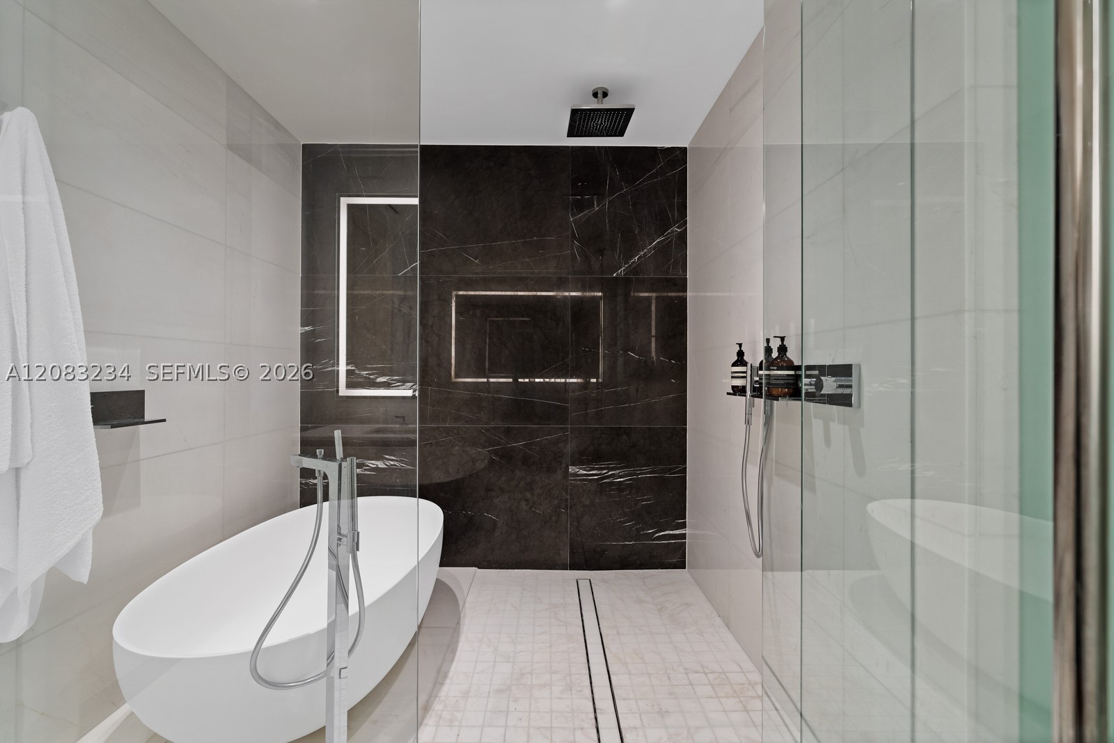 300 Biscayne Blvd Way 3302 Property Photo 26