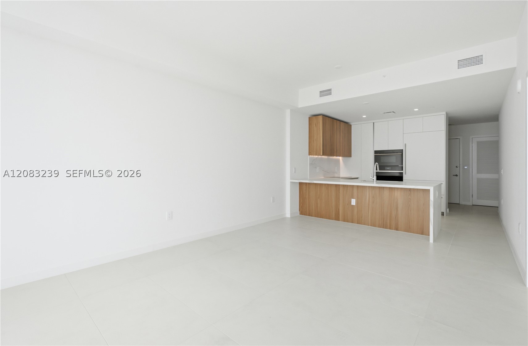 1400 Biscayne Blvd 2104 Property Photo 6